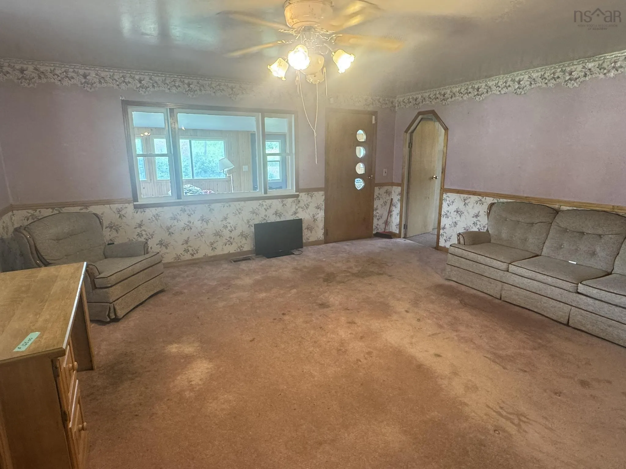 185 West Caledonia Road, Caledonia, NS B0T 1B0, 4 Bedrooms Bedrooms, ,1 BathroomBathrooms,Residential,For Sale,West Caledonia,202517409