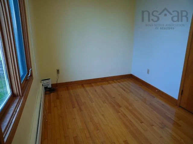 4 Starling Street, Halifax, NS B3M 1V8, 5 Bedrooms Bedrooms, ,2 BathroomsBathrooms,Residential,For Sale,Starling,202523680