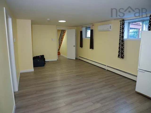 4 Starling Street, Halifax, NS B3M 1V8, 5 Bedrooms Bedrooms, ,2 BathroomsBathrooms,Residential,For Sale,Starling,202523680