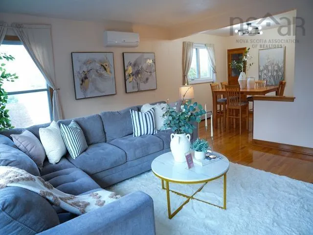 4 Starling Street, Halifax, NS B3M 1V8, 5 Bedrooms Bedrooms, ,2 BathroomsBathrooms,Residential,For Sale,Starling,202523680