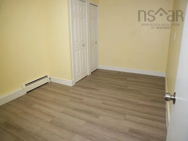 4 Starling Street, Halifax, NS B3M 1V8, 5 Bedrooms Bedrooms, ,2 BathroomsBathrooms,Residential,For Sale,Starling,202523680
