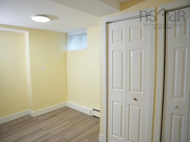 4 Starling Street, Halifax, NS B3M 1V8, 5 Bedrooms Bedrooms, ,2 BathroomsBathrooms,Residential,For Sale,Starling,202523680