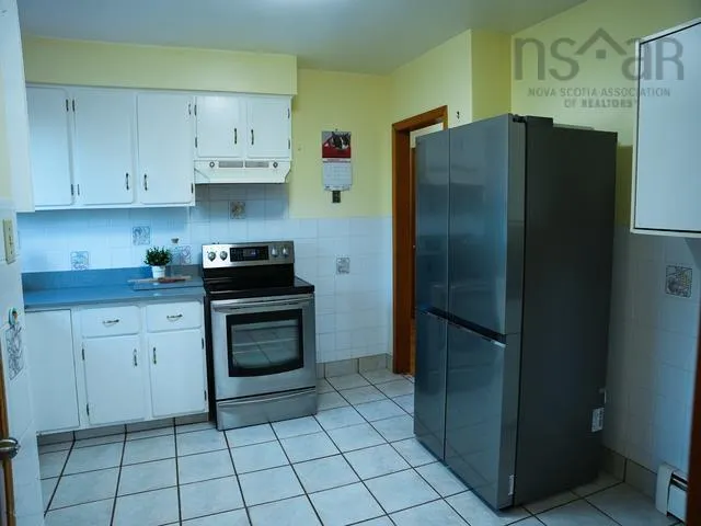 4 Starling Street, Halifax, NS B3M 1V8, 5 Bedrooms Bedrooms, ,2 BathroomsBathrooms,Residential,For Sale,Starling,202523680