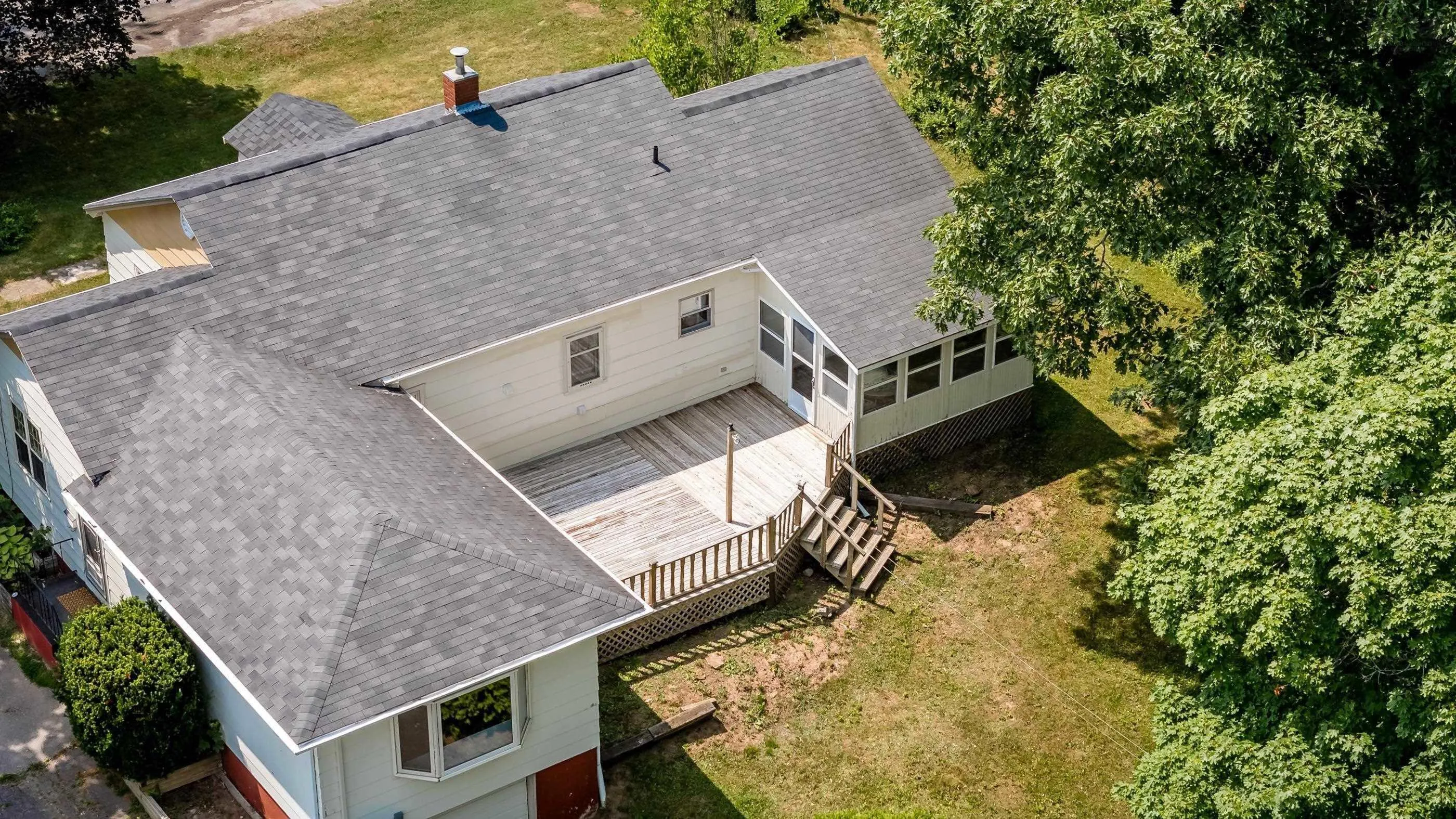 122 Maple Avenue, Berwick, NS B0P 1E0, 3 Bedrooms Bedrooms, ,1 BathroomBathrooms,Residential,For Sale,Maple,202522254