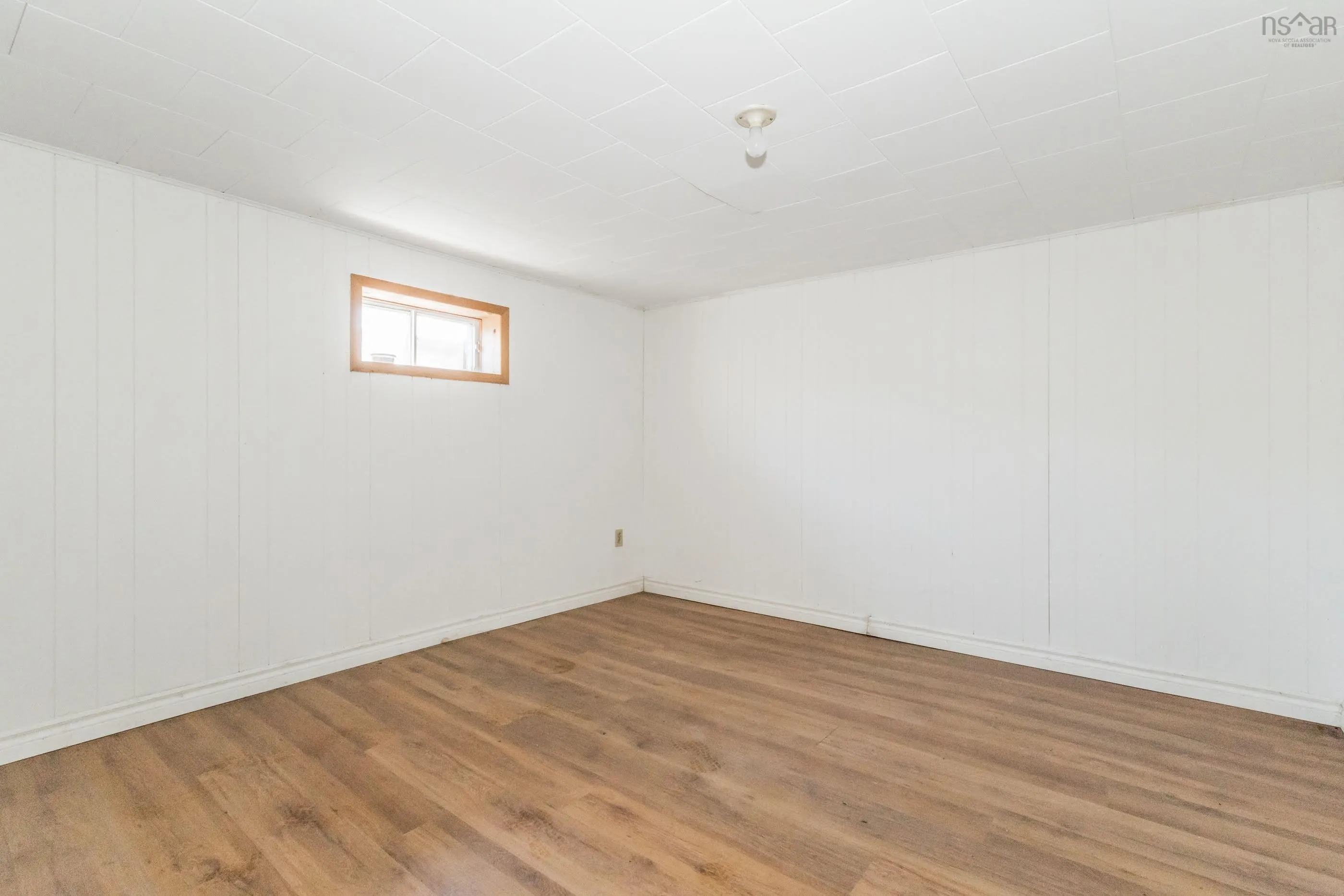 122 Maple Avenue, Berwick, NS B0P 1E0, 3 Bedrooms Bedrooms, ,1 BathroomBathrooms,Residential,For Sale,Maple,202522254