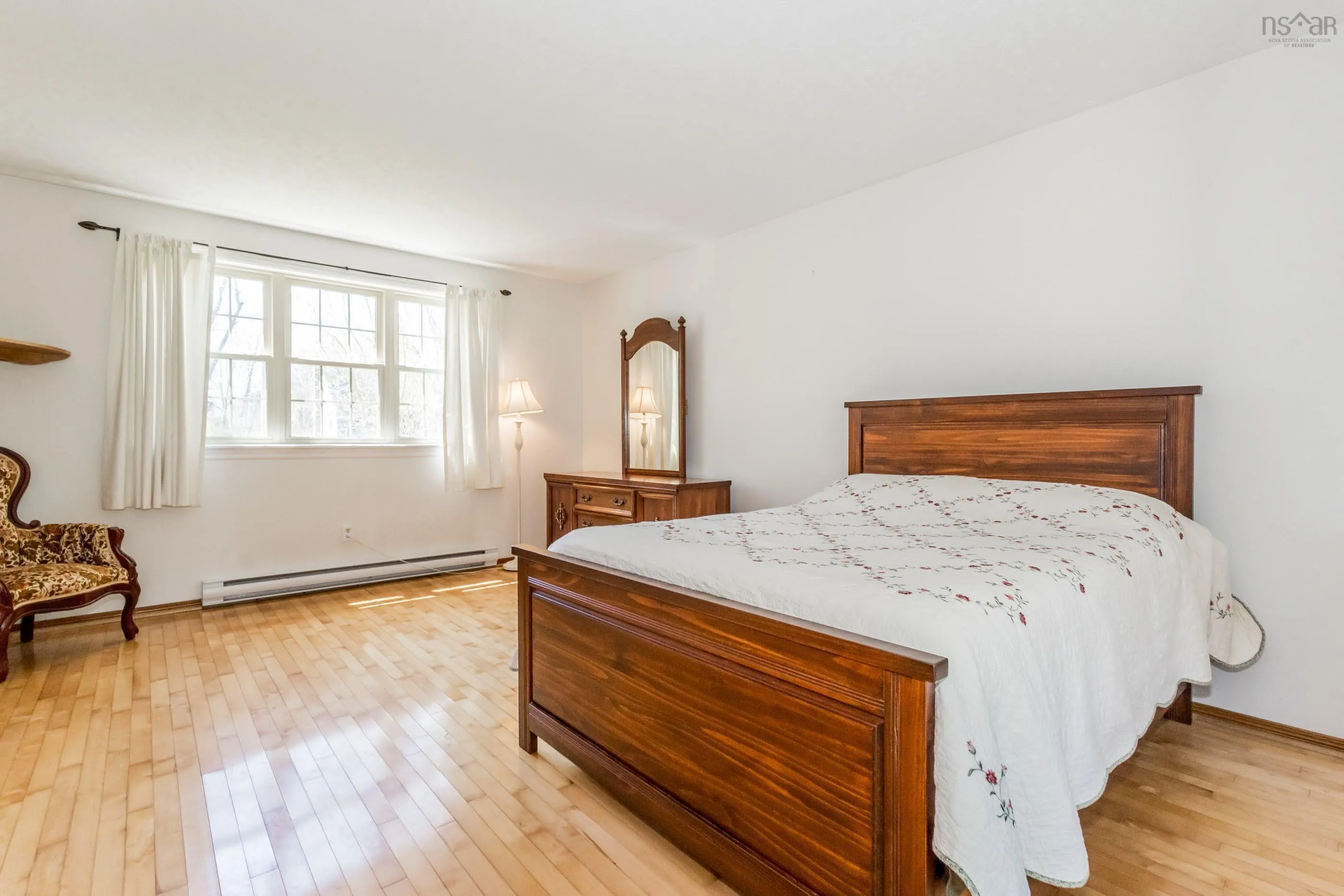 122 Maple Avenue, Berwick, NS B0P 1E0, 3 Bedrooms Bedrooms, ,1 BathroomBathrooms,Residential,For Sale,Maple,202522254