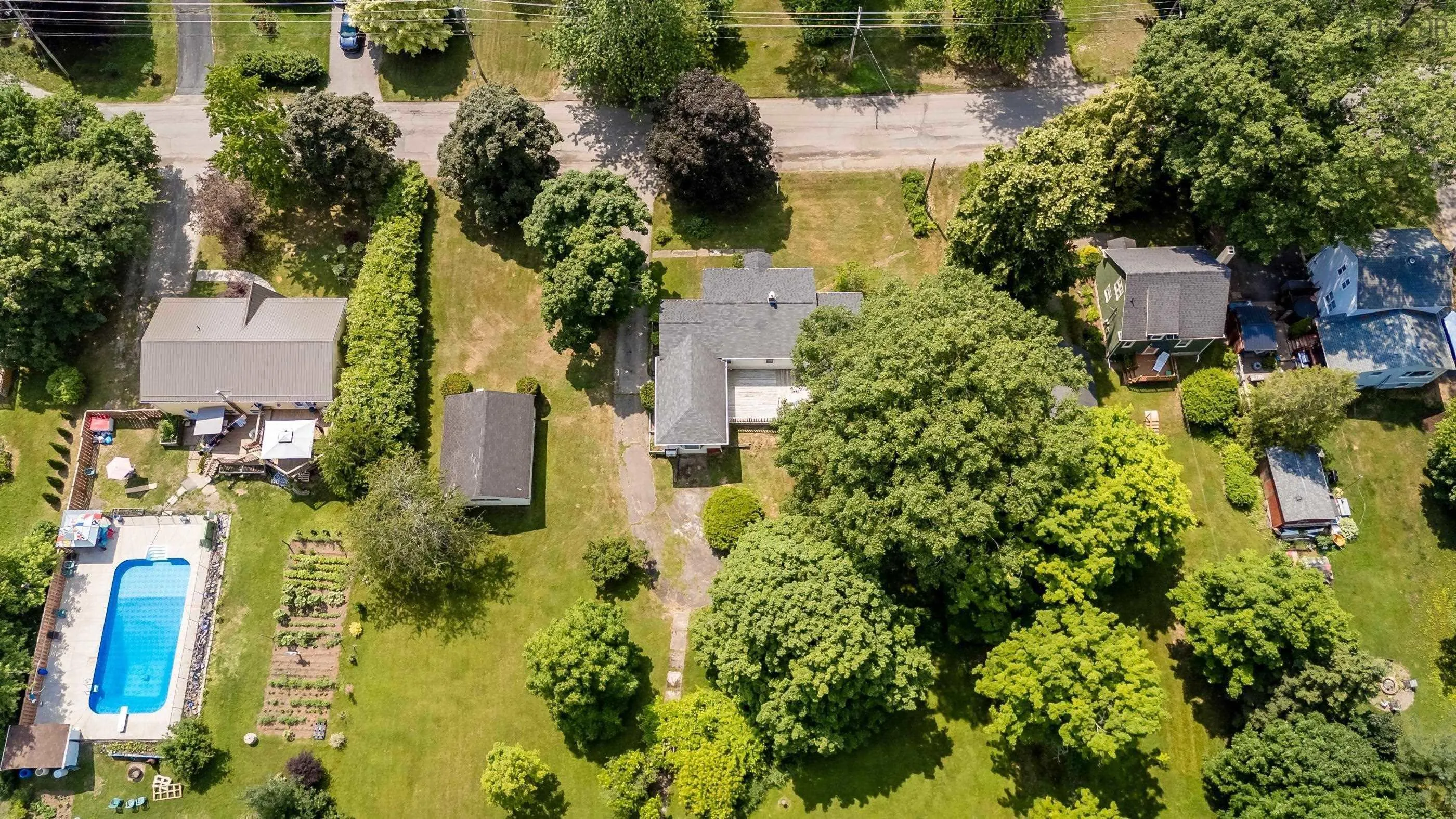 122 Maple Avenue, Berwick, NS B0P 1E0, 3 Bedrooms Bedrooms, ,1 BathroomBathrooms,Residential,For Sale,Maple,202522254