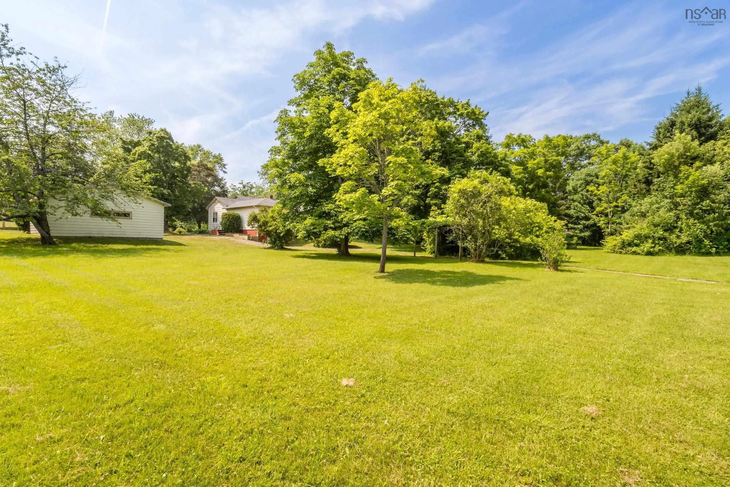 122 Maple Avenue, Berwick, NS B0P 1E0, 3 Bedrooms Bedrooms, ,1 BathroomBathrooms,Residential,For Sale,Maple,202522254