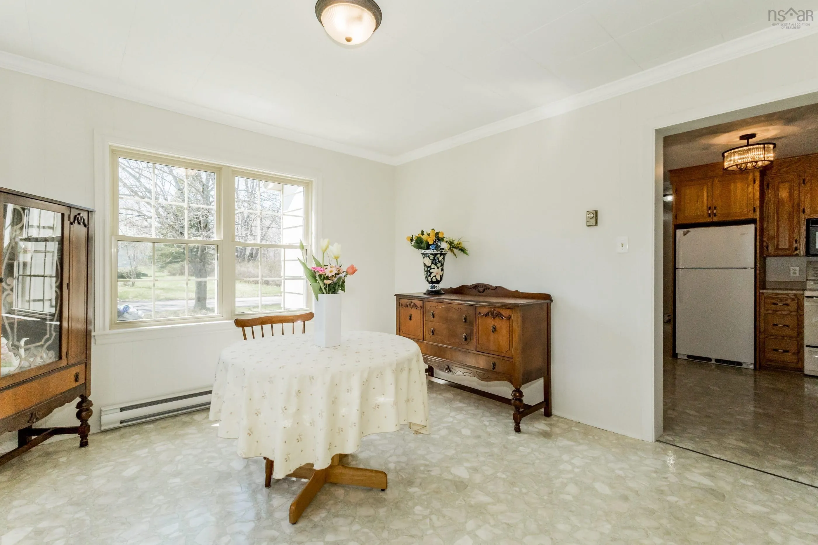 122 Maple Avenue, Berwick, NS B0P 1E0, 3 Bedrooms Bedrooms, ,1 BathroomBathrooms,Residential,For Sale,Maple,202522254