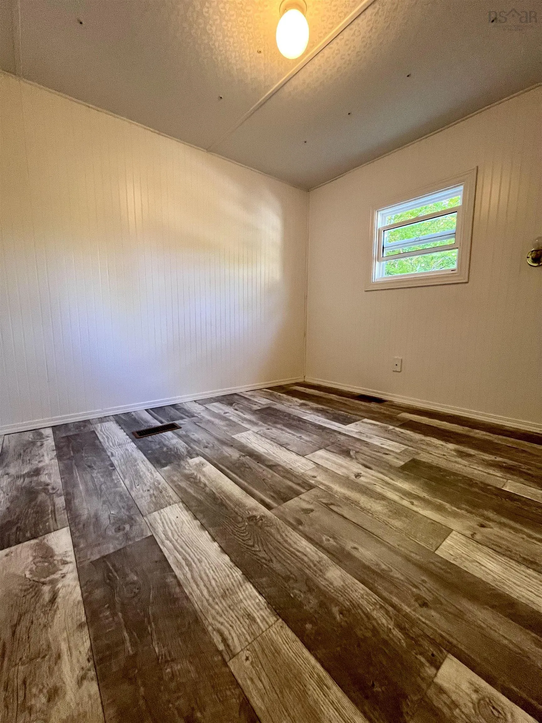 4276 Clementsvale Road, Princedale Ns B0s 1g0, 1 Bedroom Bedrooms, ,1 BathroomBathrooms,Residential,For Sale,Clementsvale,202421821