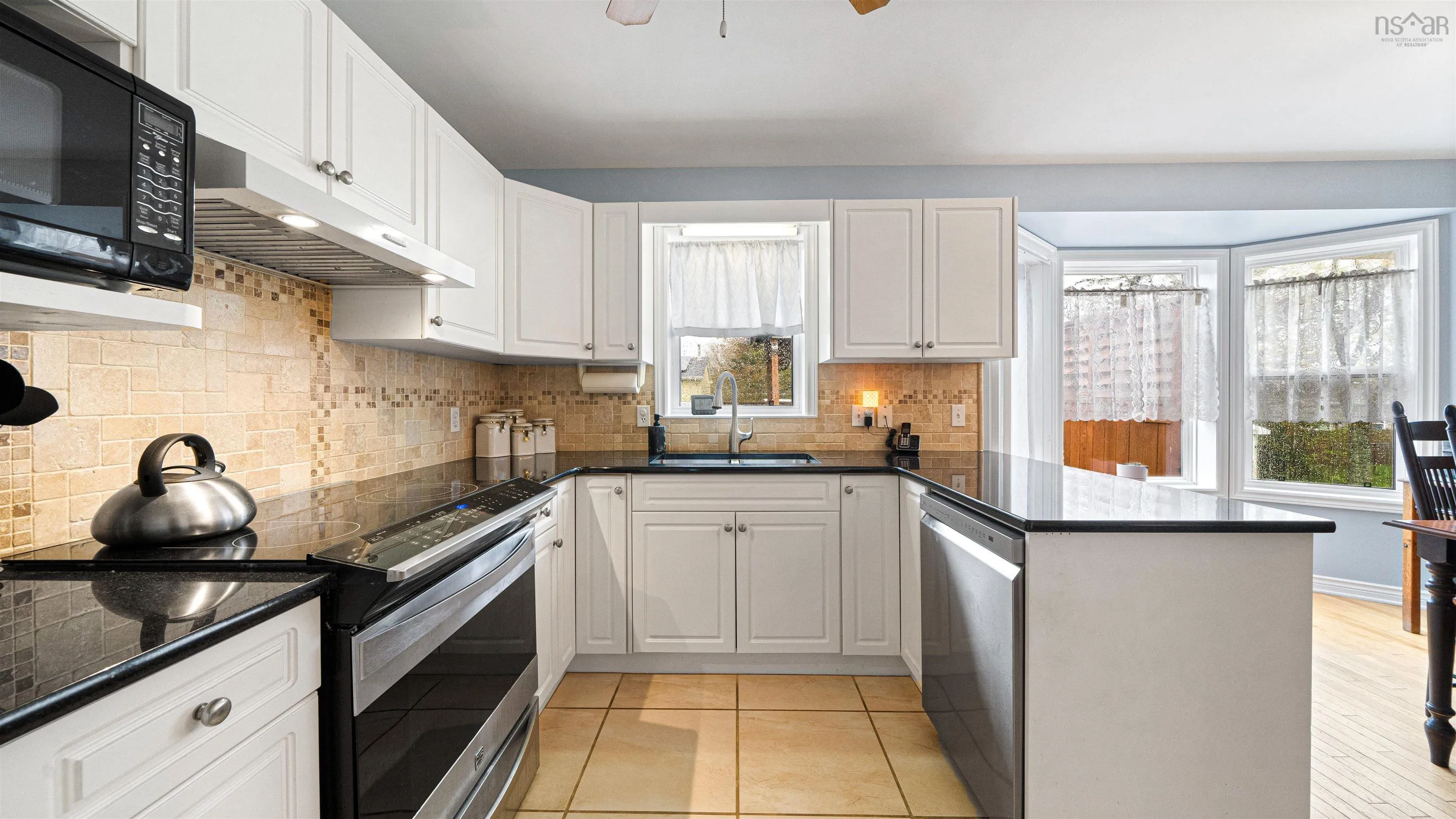 15 Wilton Crescent, Cole Harbour, NS B2V 2S9, 4 Bedrooms Bedrooms, ,2 BathroomsBathrooms,Residential,For Sale,Wilton,202512667