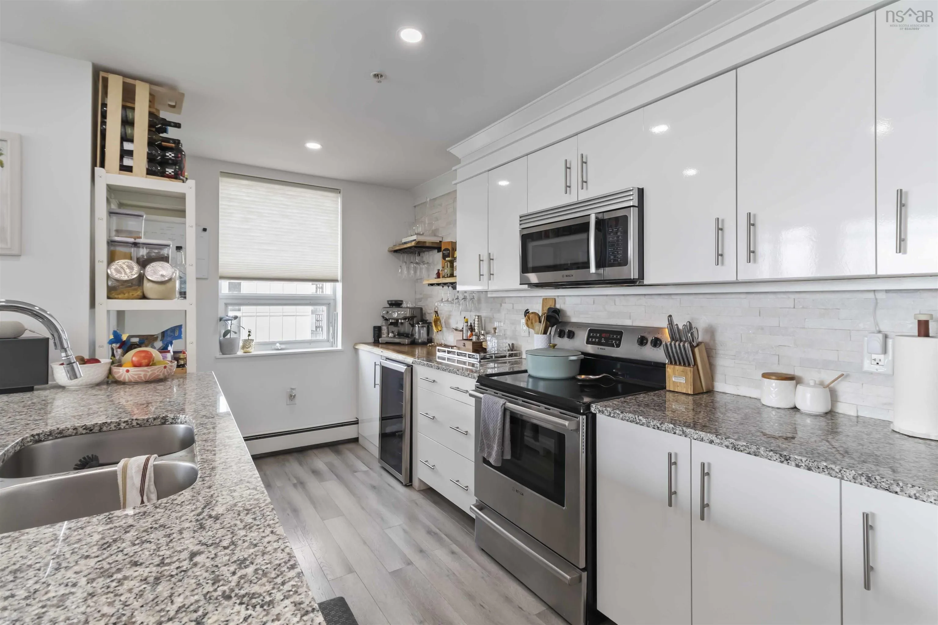 805-15 Kings Wharf Place, Dartmouth, NS B2Y 0C1, 2 Bedrooms Bedrooms, ,2 BathroomsBathrooms,Residential,For Sale,Kings Wharf,202518443