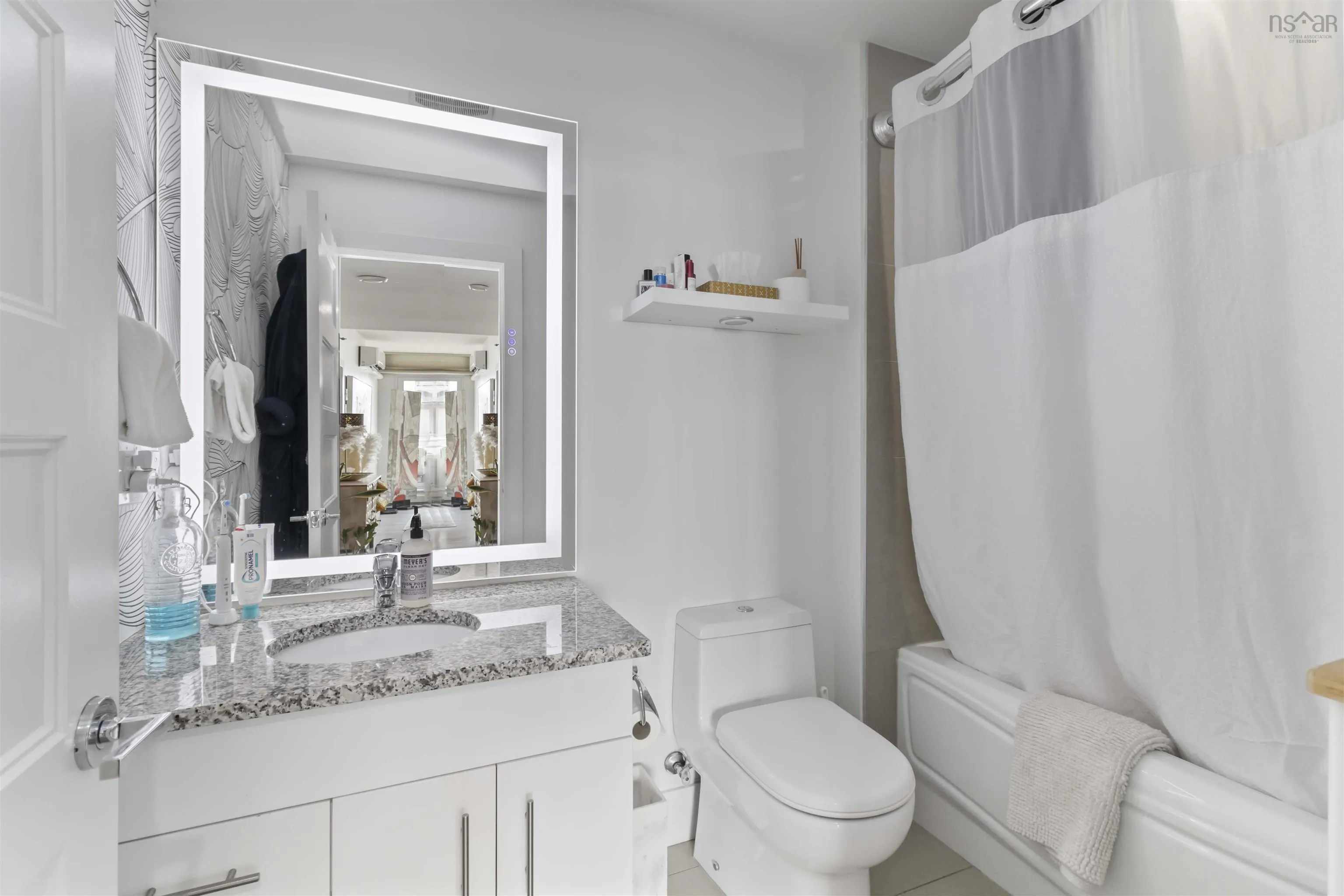 805-15 Kings Wharf Place, Dartmouth, NS B2Y 0C1, 2 Bedrooms Bedrooms, ,2 BathroomsBathrooms,Residential,For Sale,Kings Wharf,202518443