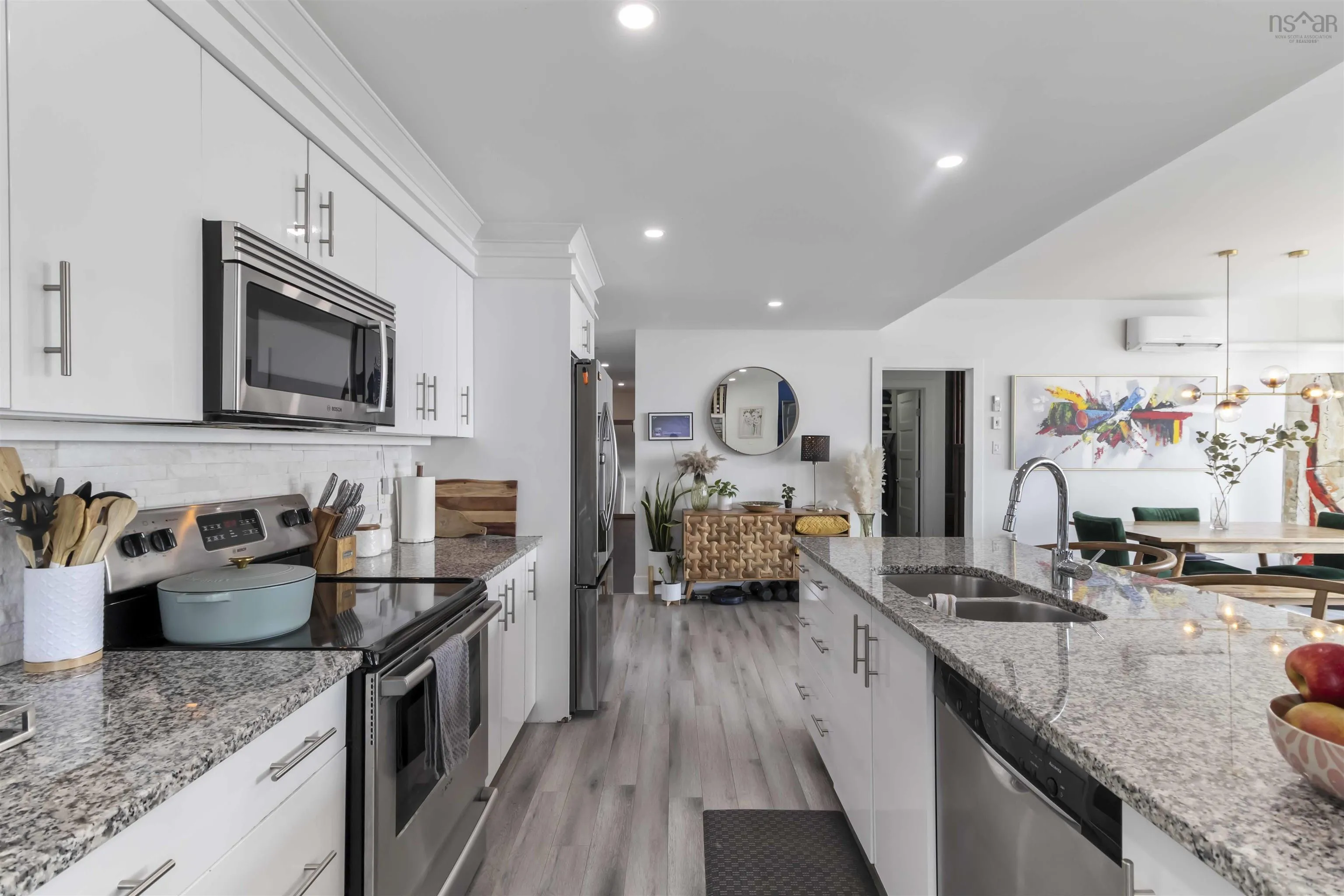 805-15 Kings Wharf Place, Dartmouth, NS B2Y 0C1, 2 Bedrooms Bedrooms, ,2 BathroomsBathrooms,Residential,For Sale,Kings Wharf,202518443