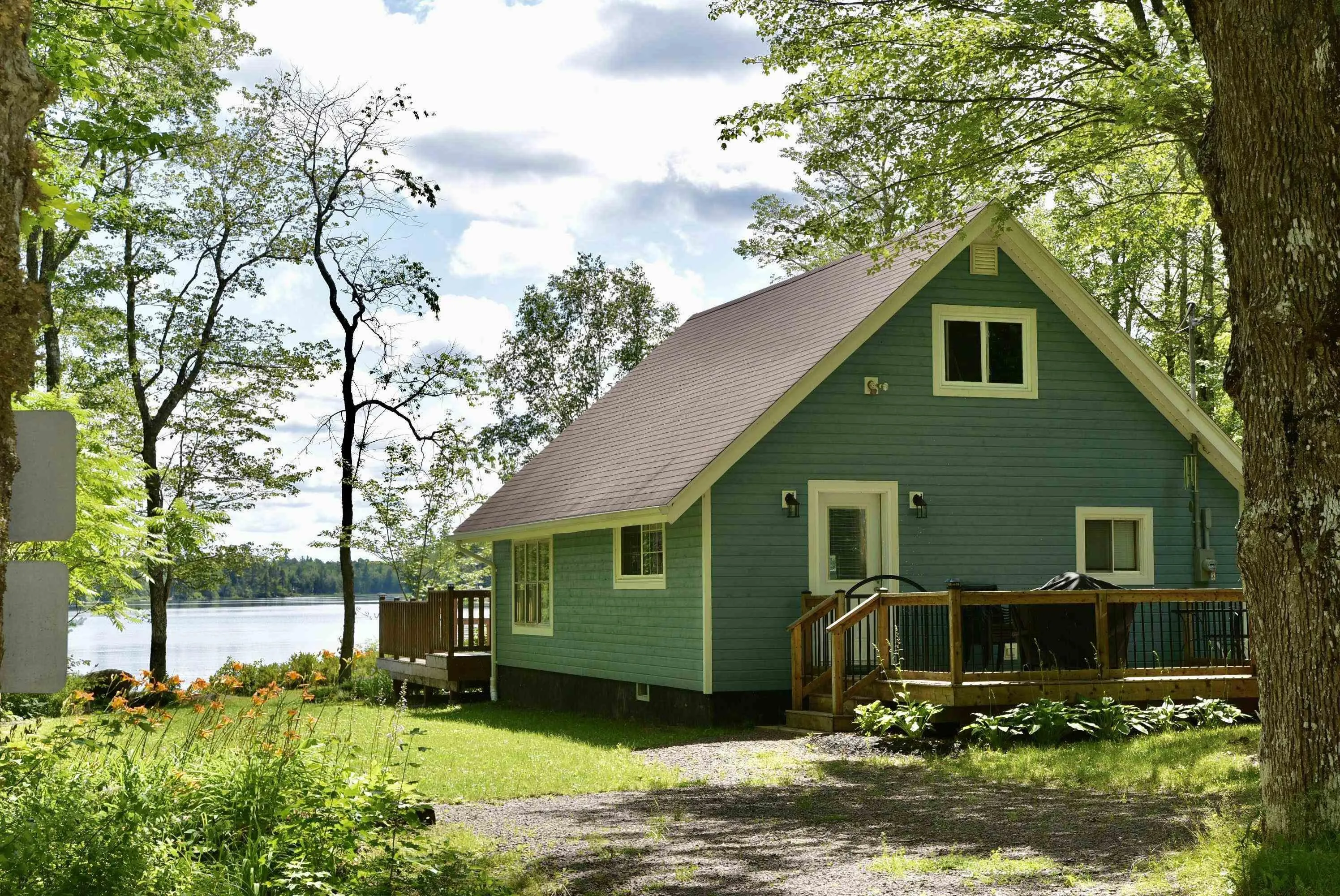 1401 Tree Line Drive, New Albany, NS B0S 1P0, 2 Bedrooms Bedrooms, ,1 BathroomBathrooms,Residential,For Sale,Tree Line,202517918
