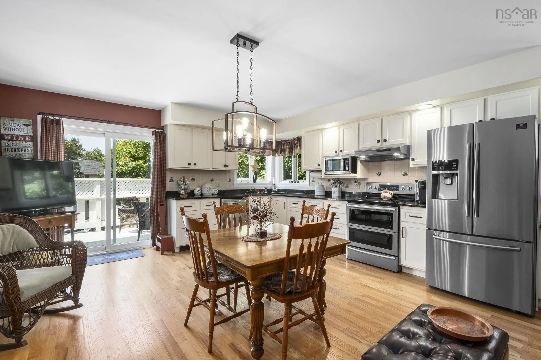 180 Rockmanor Drive, Bedford, NS B4A 3B5, 5 Bedrooms Bedrooms, ,3 BathroomsBathrooms,Residential,For Sale,Rockmanor,202520137