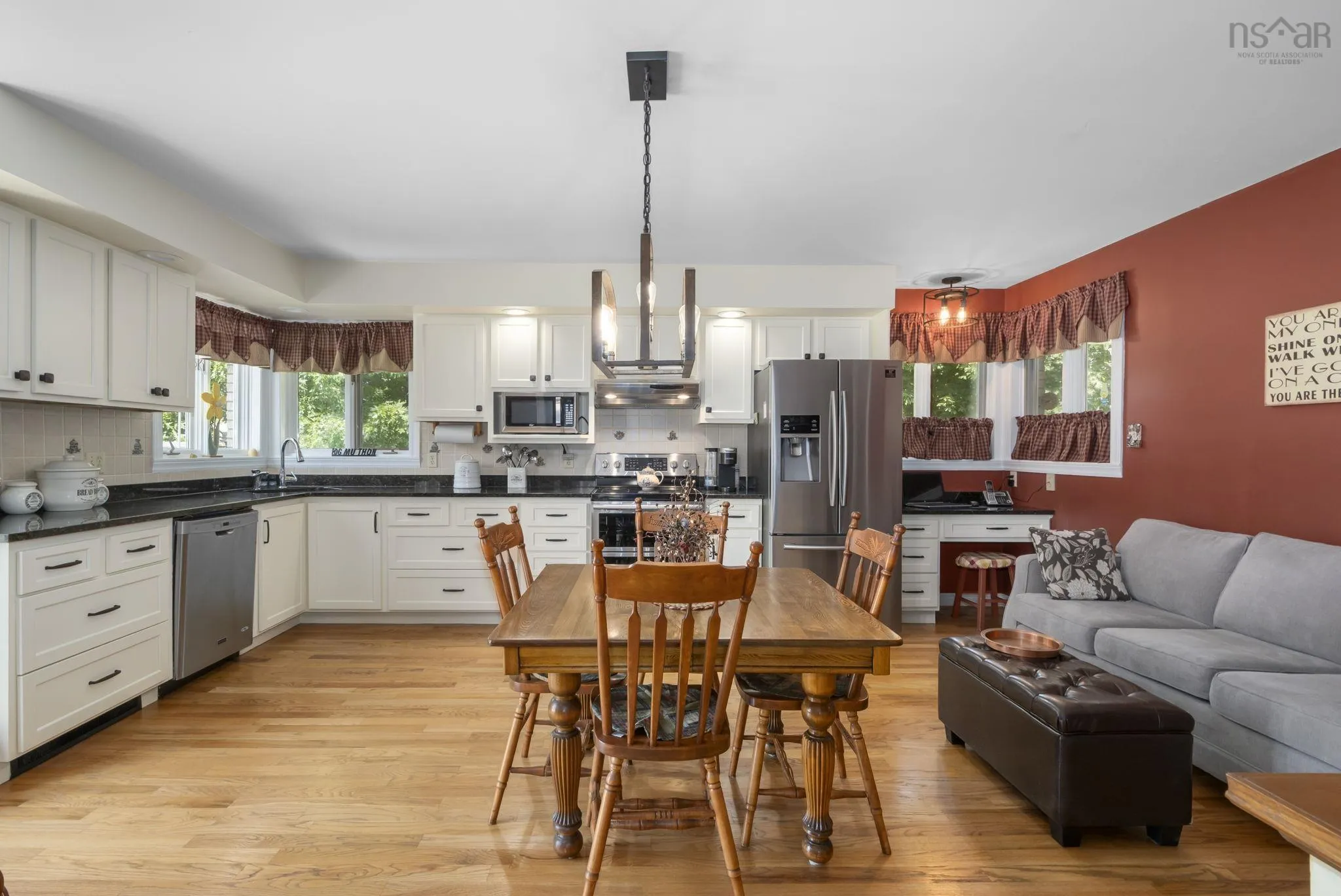 180 Rockmanor Drive, Bedford, NS B4A 3B5, 5 Bedrooms Bedrooms, ,3 BathroomsBathrooms,Residential,For Sale,Rockmanor,202520137