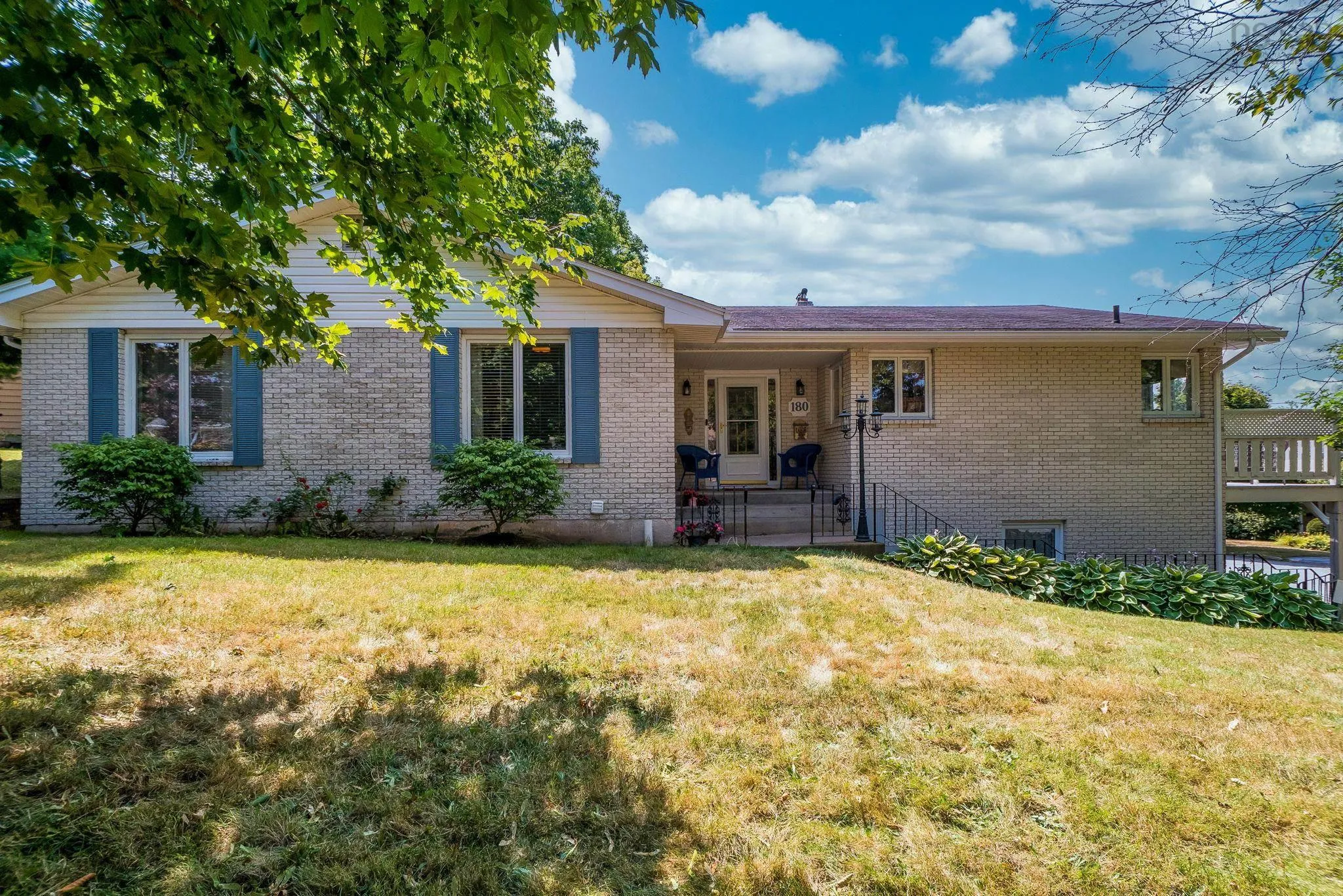 180 Rockmanor Drive, Bedford, NS B4A 3B5, 5 Bedrooms Bedrooms, ,3 BathroomsBathrooms,Residential,For Sale,Rockmanor,202520137