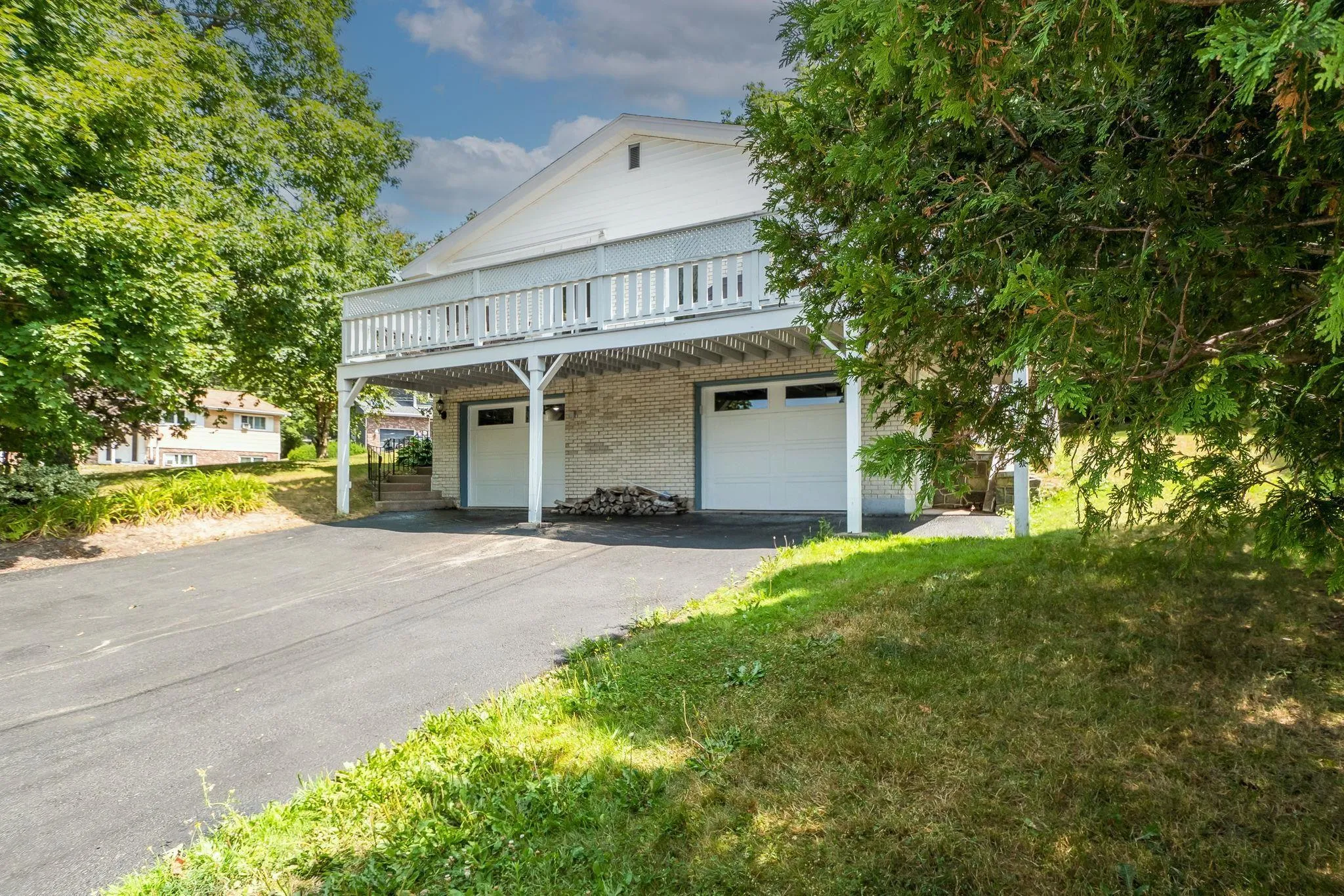 180 Rockmanor Drive, Bedford, NS B4A 3B5, 5 Bedrooms Bedrooms, ,3 BathroomsBathrooms,Residential,For Sale,Rockmanor,202520137
