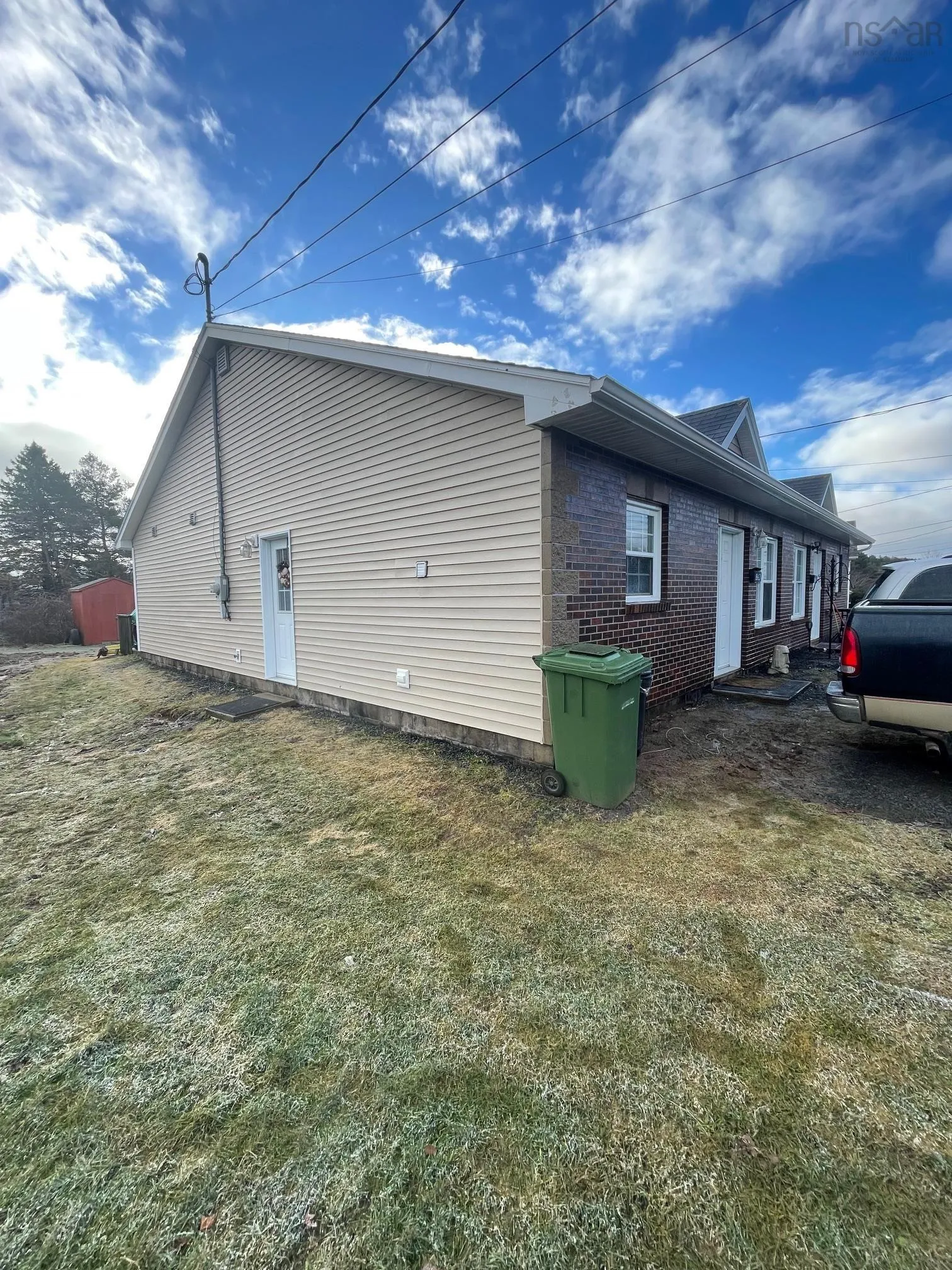 861/863 Beaver Bank Road, Beaver Bank Ns B4g 1c1, ,Residential Income,For Sale,Beaver Bank,202501409