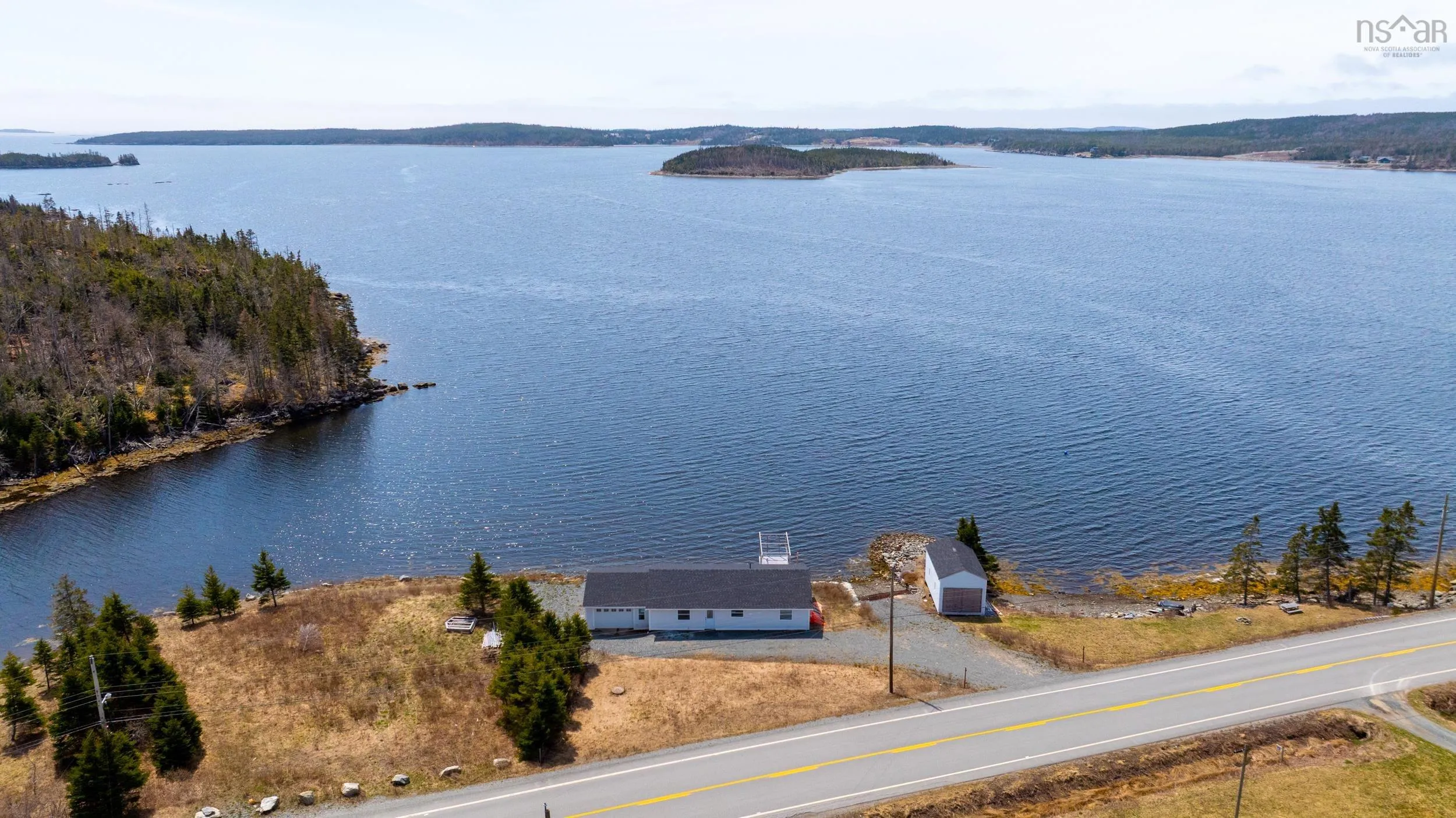 24986 Nova Scotia Trunk 7, Port Dufferin Ns B0k 2r0, 3 Bedrooms Bedrooms, ,2 BathroomsBathrooms,Residential,For Sale,Highway 7,202509611