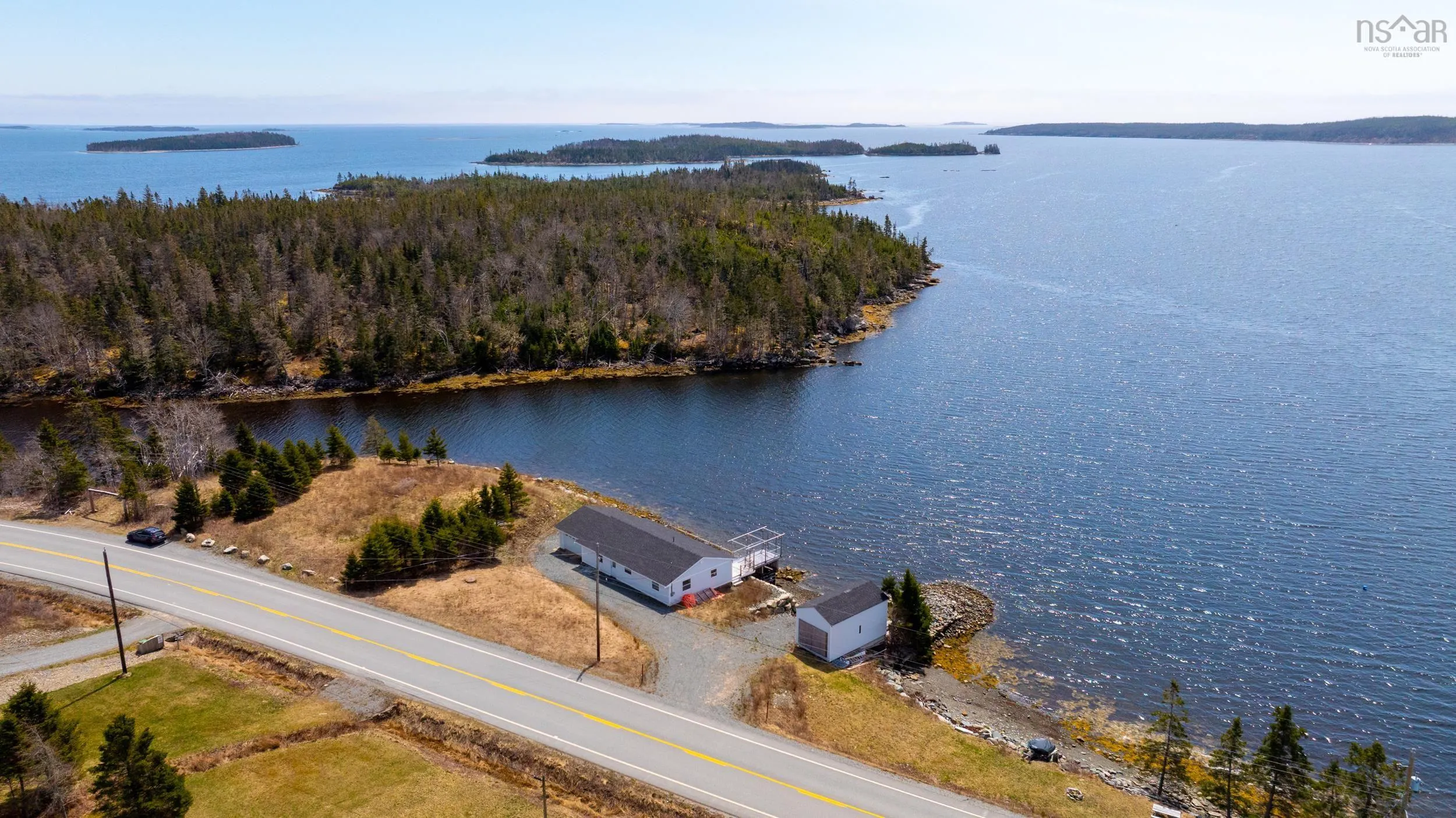24986 Nova Scotia Trunk 7, Port Dufferin Ns B0k 2r0, 3 Bedrooms Bedrooms, ,2 BathroomsBathrooms,Residential,For Sale,Highway 7,202509611