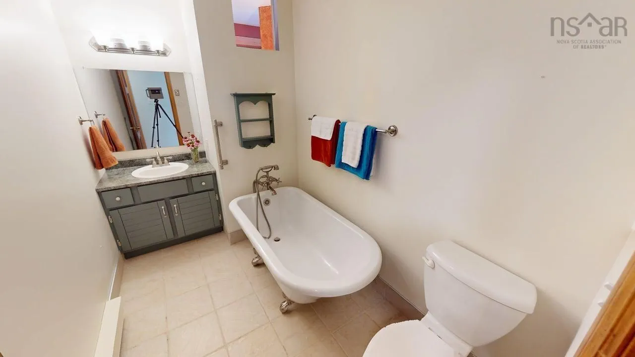 891 Springfield Road, St Andrews, NS B0H 1X0, 4 Bedrooms Bedrooms, ,3 BathroomsBathrooms,Residential,For Sale,Springfield,202520811