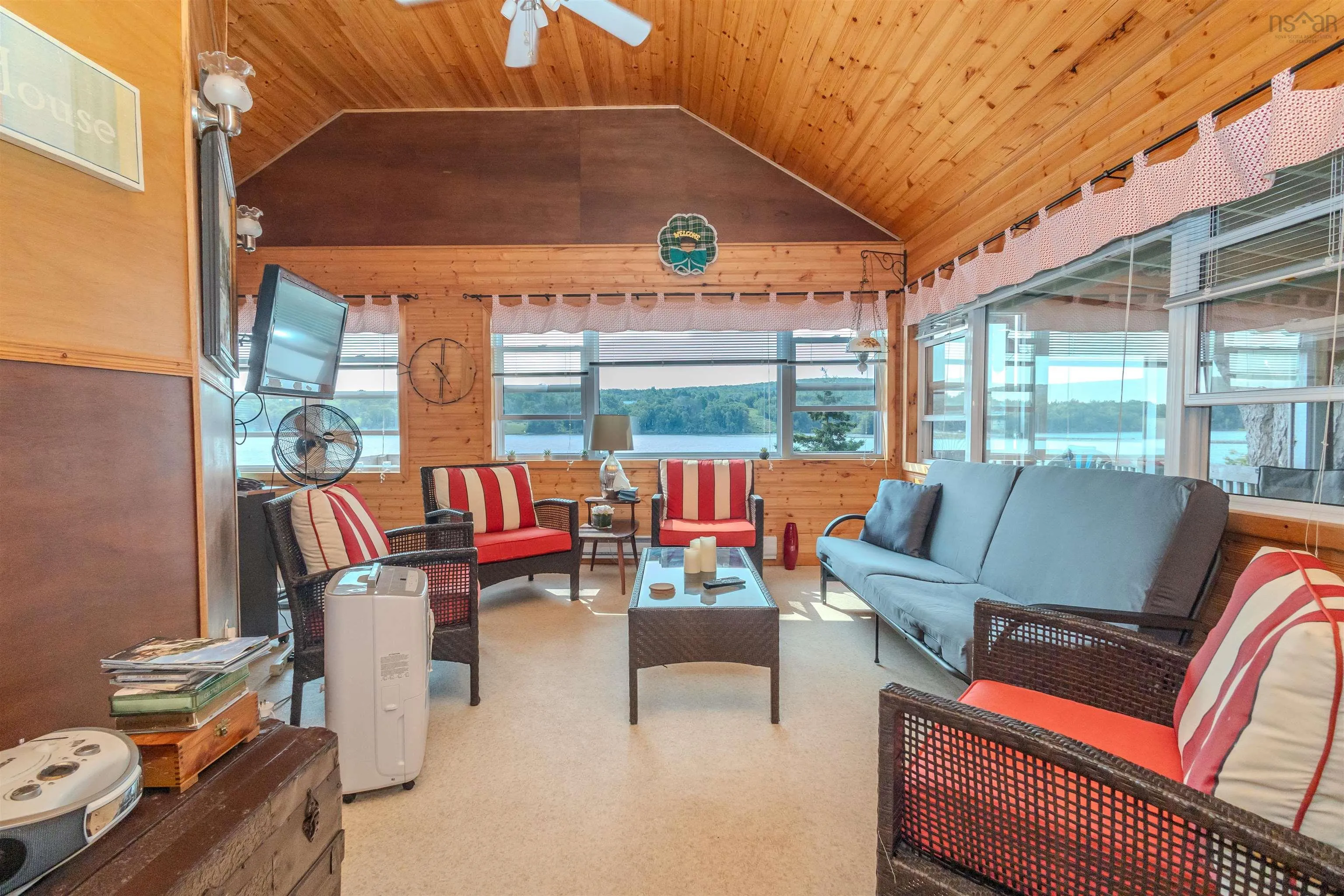 115 Morrison Road, North Side East Bay, NS B1J 1B9, 5 Bedrooms Bedrooms, ,2 BathroomsBathrooms,Residential,For Sale,Morrison,202520512