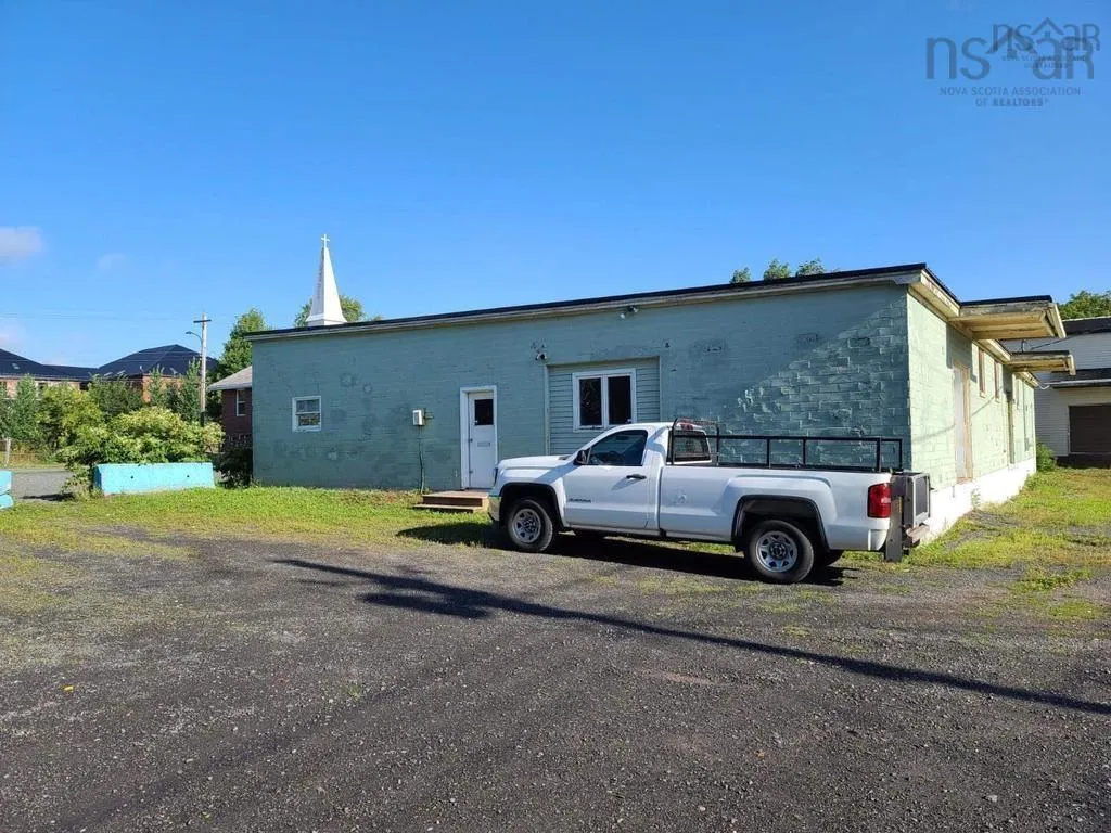 323 Frederick Street, New Glasgow, NS B2H 3N9, ,Commercial Sale,For Sale,Frederick,202520299