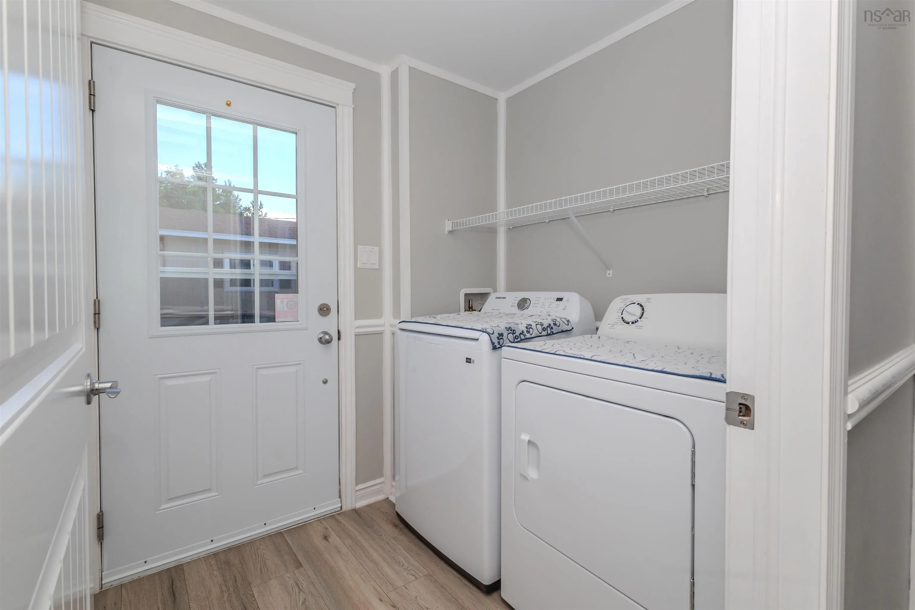 77 Bendix Street, Sydney Mines, NS B1V 3C4, 3 Bedrooms Bedrooms, ,2 BathroomsBathrooms,Residential,For Sale,Bendix,202521954