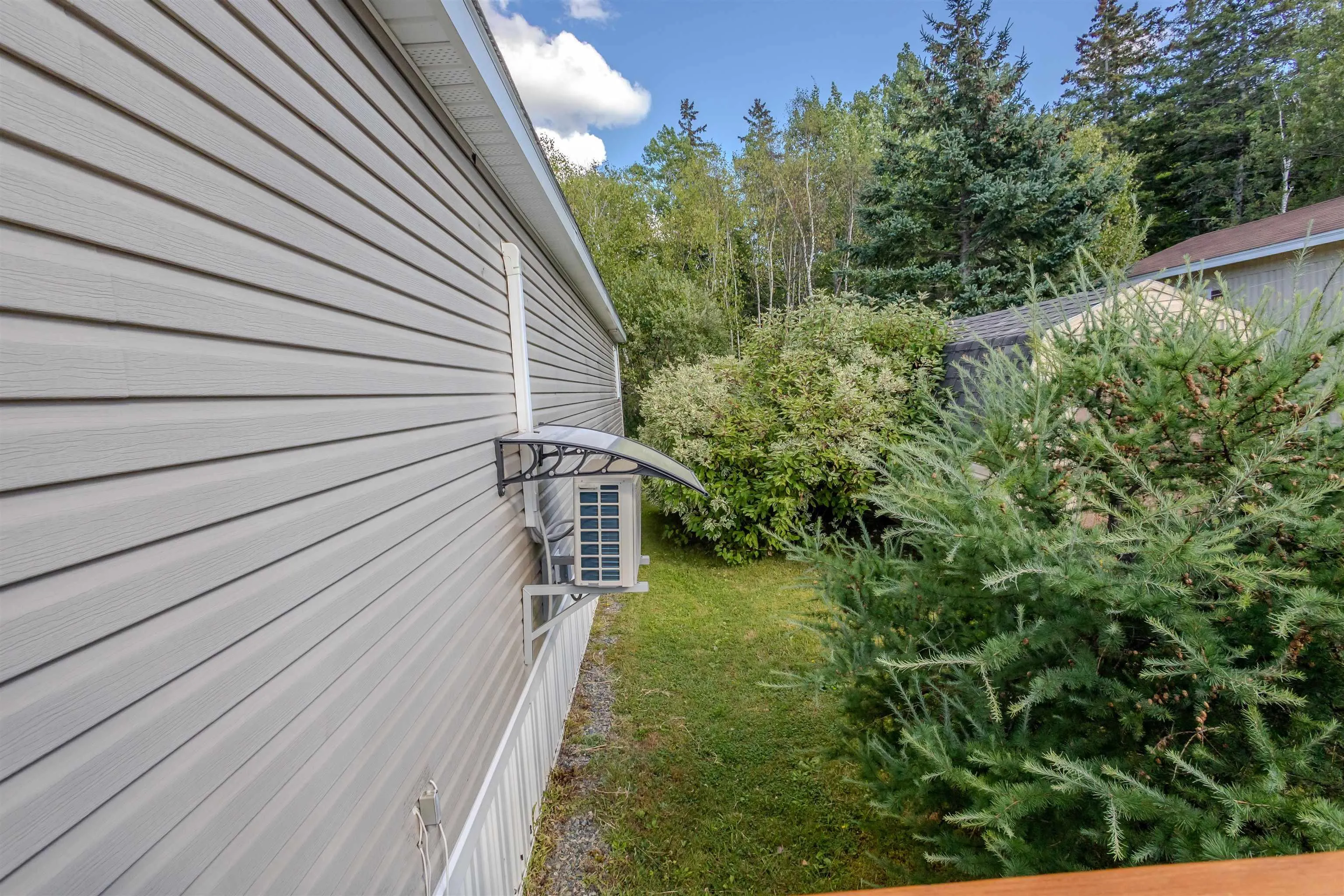 77 Bendix Street, Sydney Mines, NS B1V 3C4, 3 Bedrooms Bedrooms, ,2 BathroomsBathrooms,Residential,For Sale,Bendix,202521954