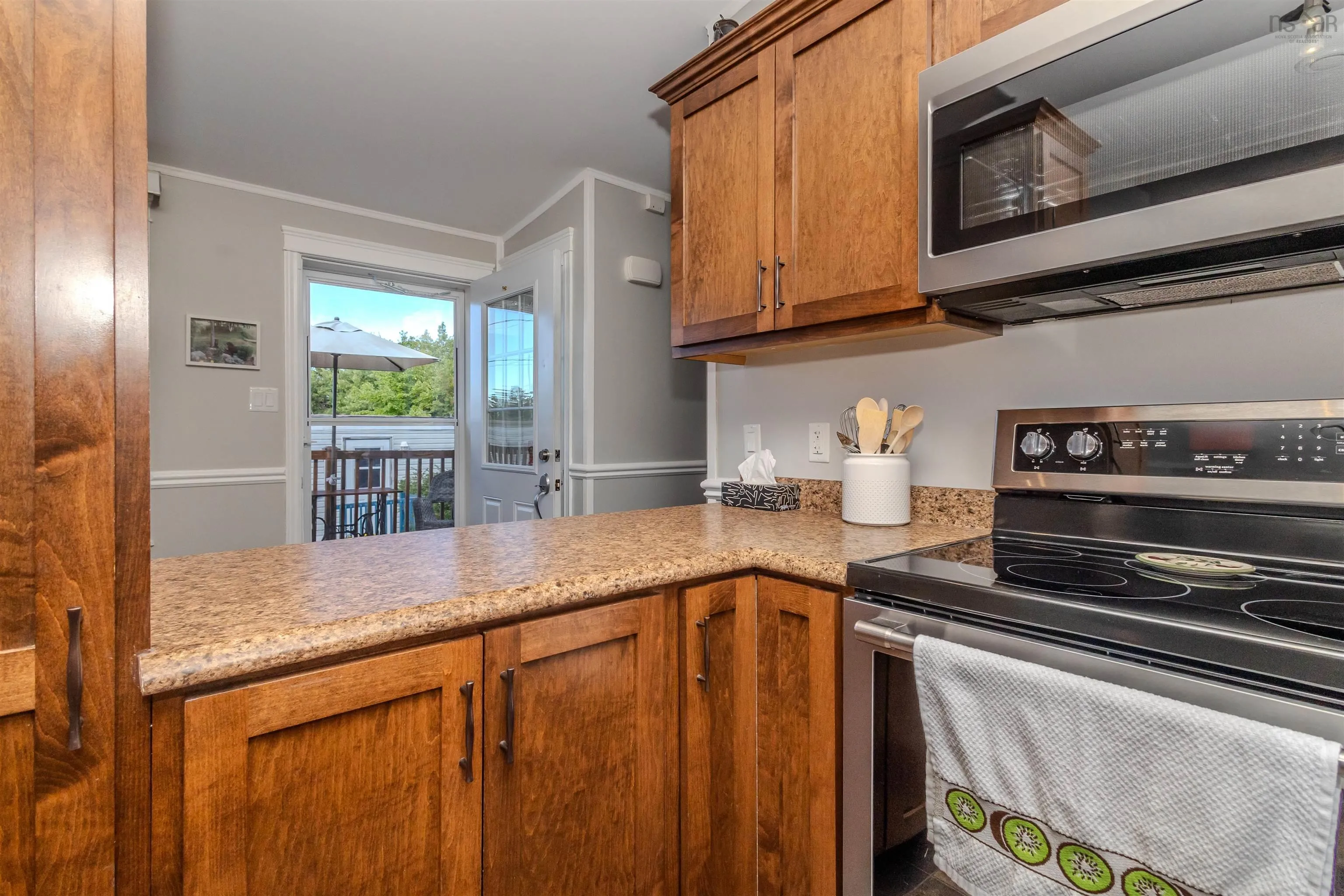 77 Bendix Street, Sydney Mines, NS B1V 3C4, 3 Bedrooms Bedrooms, ,2 BathroomsBathrooms,Residential,For Sale,Bendix,202521954