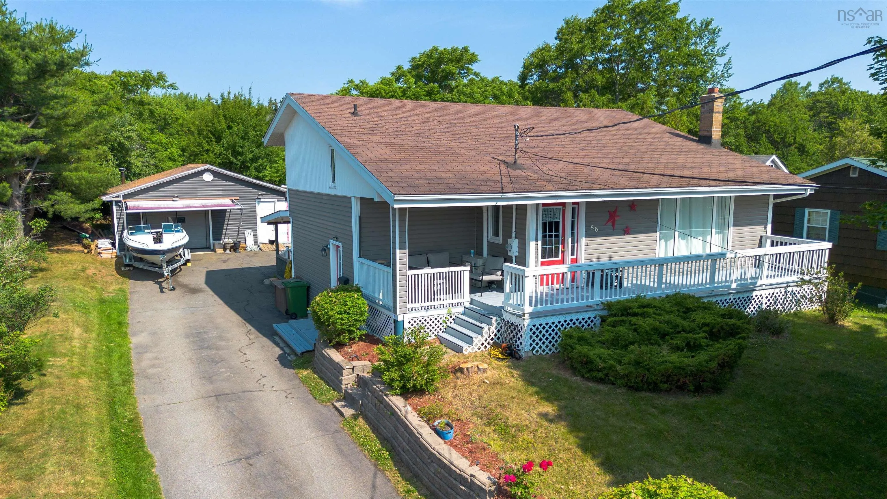 56 Holic Avenue, North Sydney, NS B2A 3R8, 3 Bedrooms Bedrooms, ,2 BathroomsBathrooms,Residential,For Sale,Holic,202518159