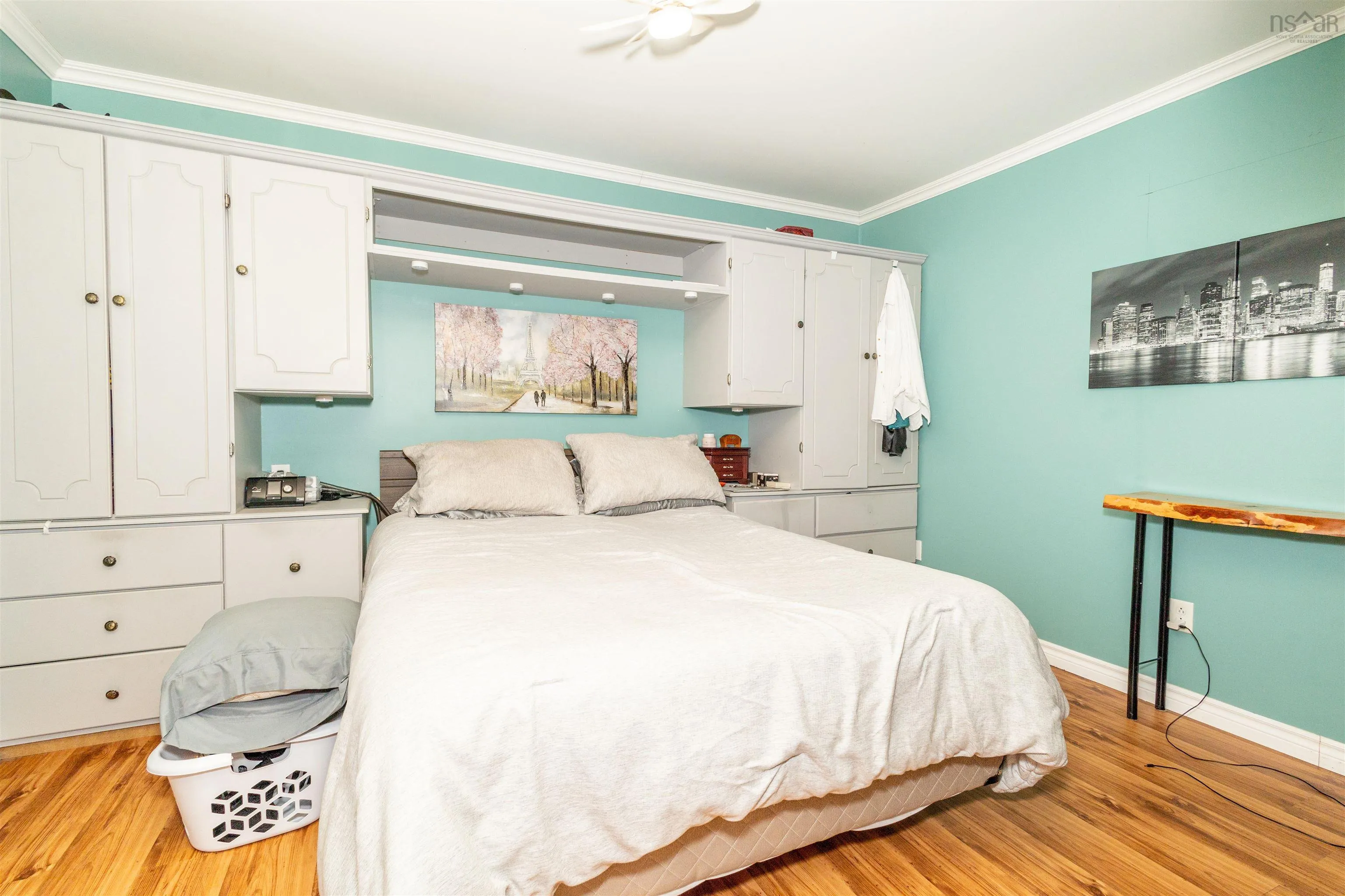 56 Holic Avenue, North Sydney, NS B2A 3R8, 3 Bedrooms Bedrooms, ,2 BathroomsBathrooms,Residential,For Sale,Holic,202518159