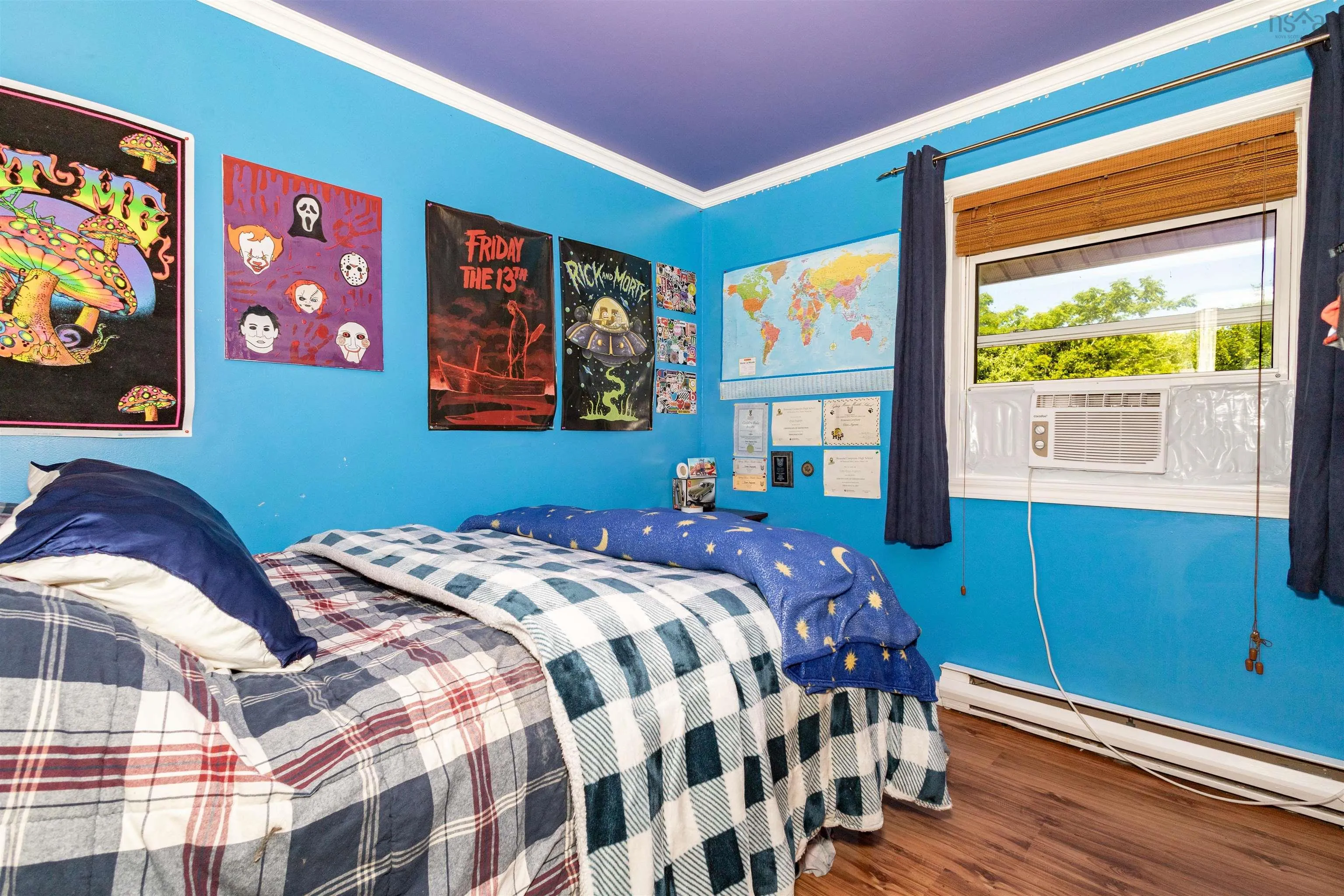 56 Holic Avenue, North Sydney, NS B2A 3R8, 3 Bedrooms Bedrooms, ,2 BathroomsBathrooms,Residential,For Sale,Holic,202518159
