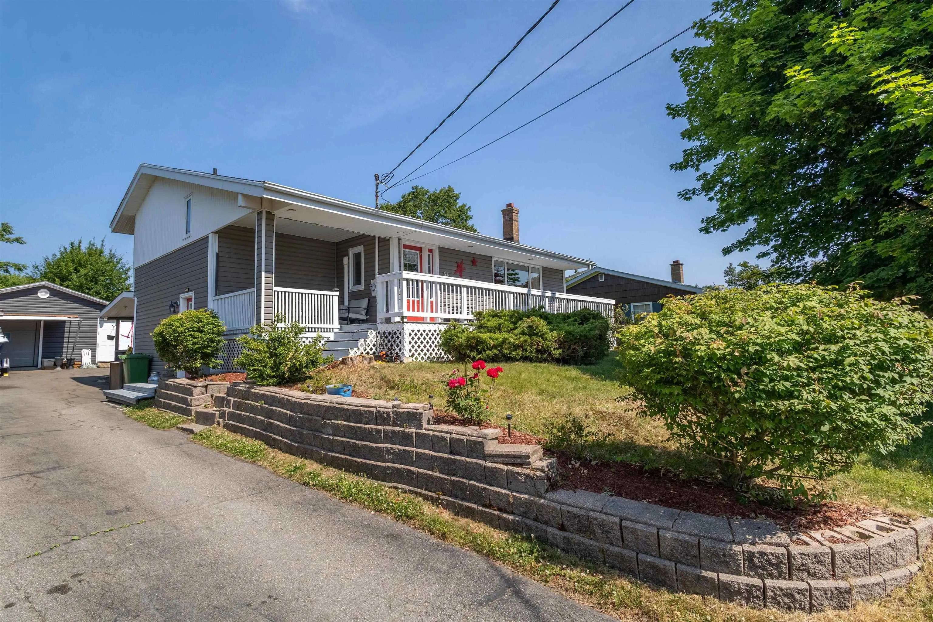 56 Holic Avenue, North Sydney, NS B2A 3R8, 3 Bedrooms Bedrooms, ,2 BathroomsBathrooms,Residential,For Sale,Holic,202518159