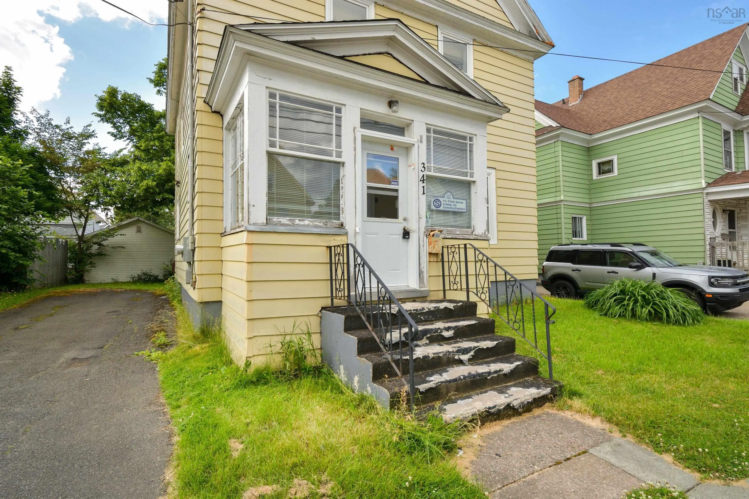 341 Townsend Street, Sydney, NS B1P 5G1, 6 Bedrooms Bedrooms, ,2 BathroomsBathrooms,Residential,For Sale,Townsend,202517620