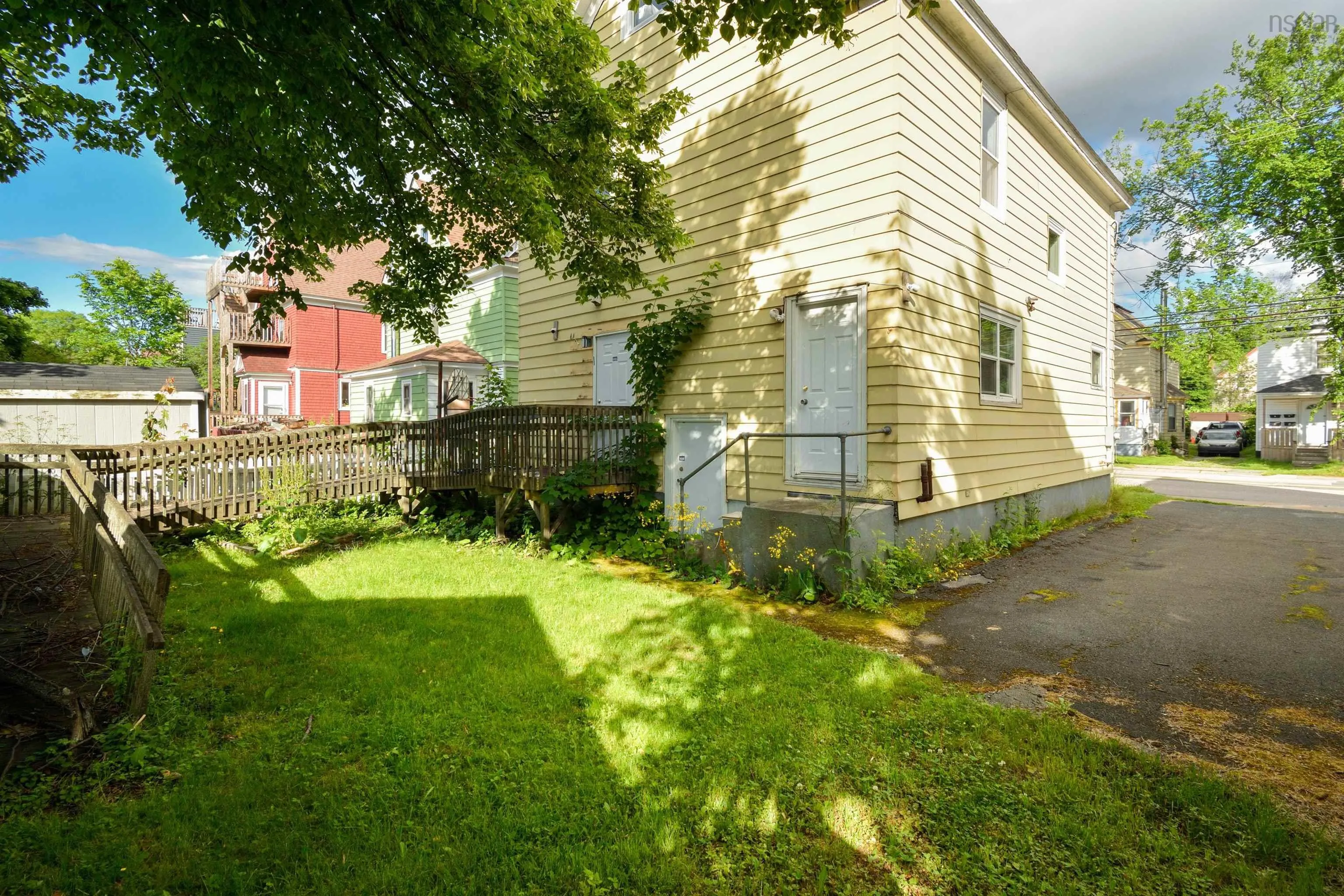 341 Townsend Street, Sydney, NS B1P 5G1, 6 Bedrooms Bedrooms, ,2 BathroomsBathrooms,Residential,For Sale,Townsend,202517620