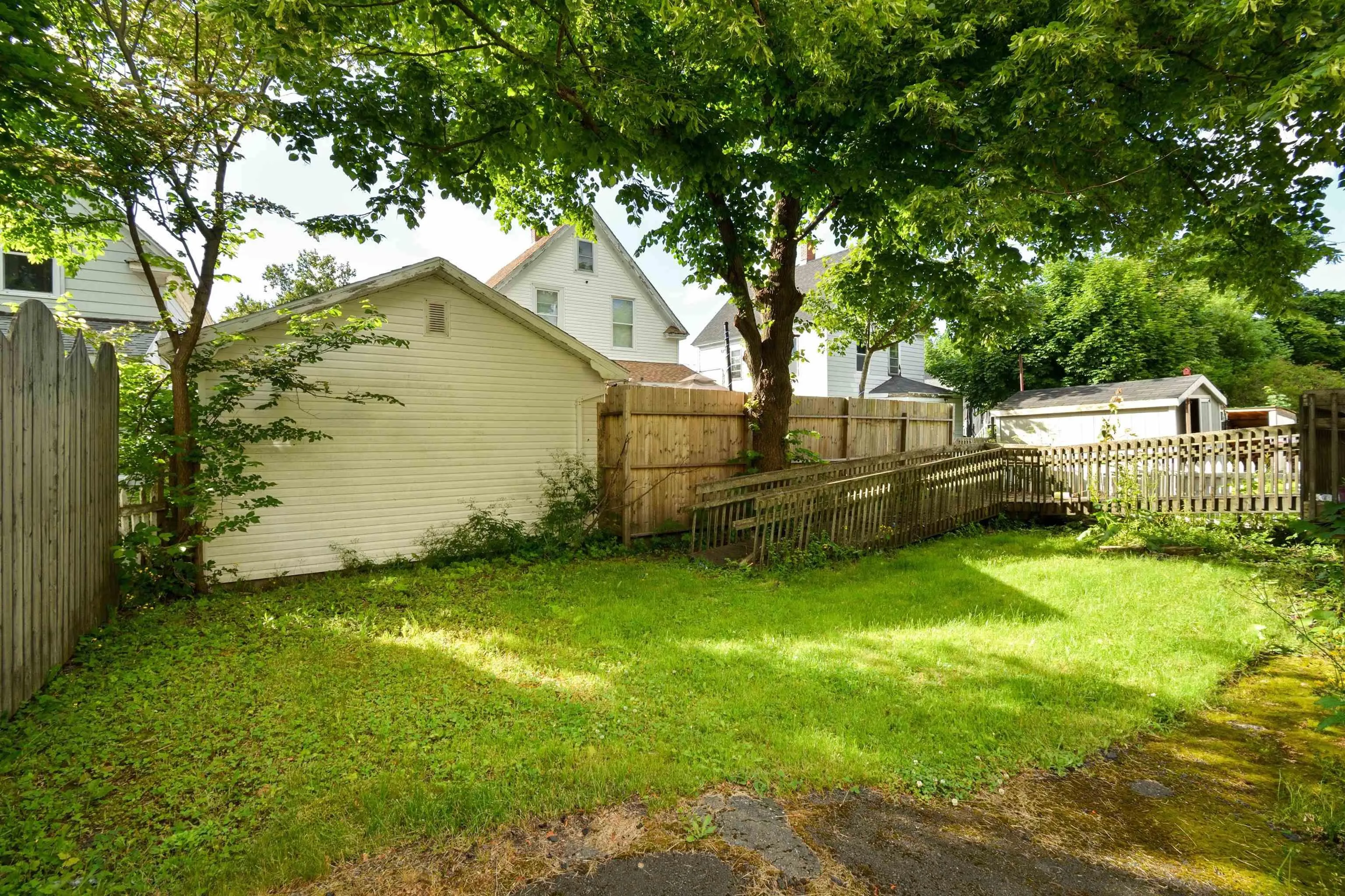 341 Townsend Street, Sydney, NS B1P 5G1, 6 Bedrooms Bedrooms, ,2 BathroomsBathrooms,Residential,For Sale,Townsend,202517620
