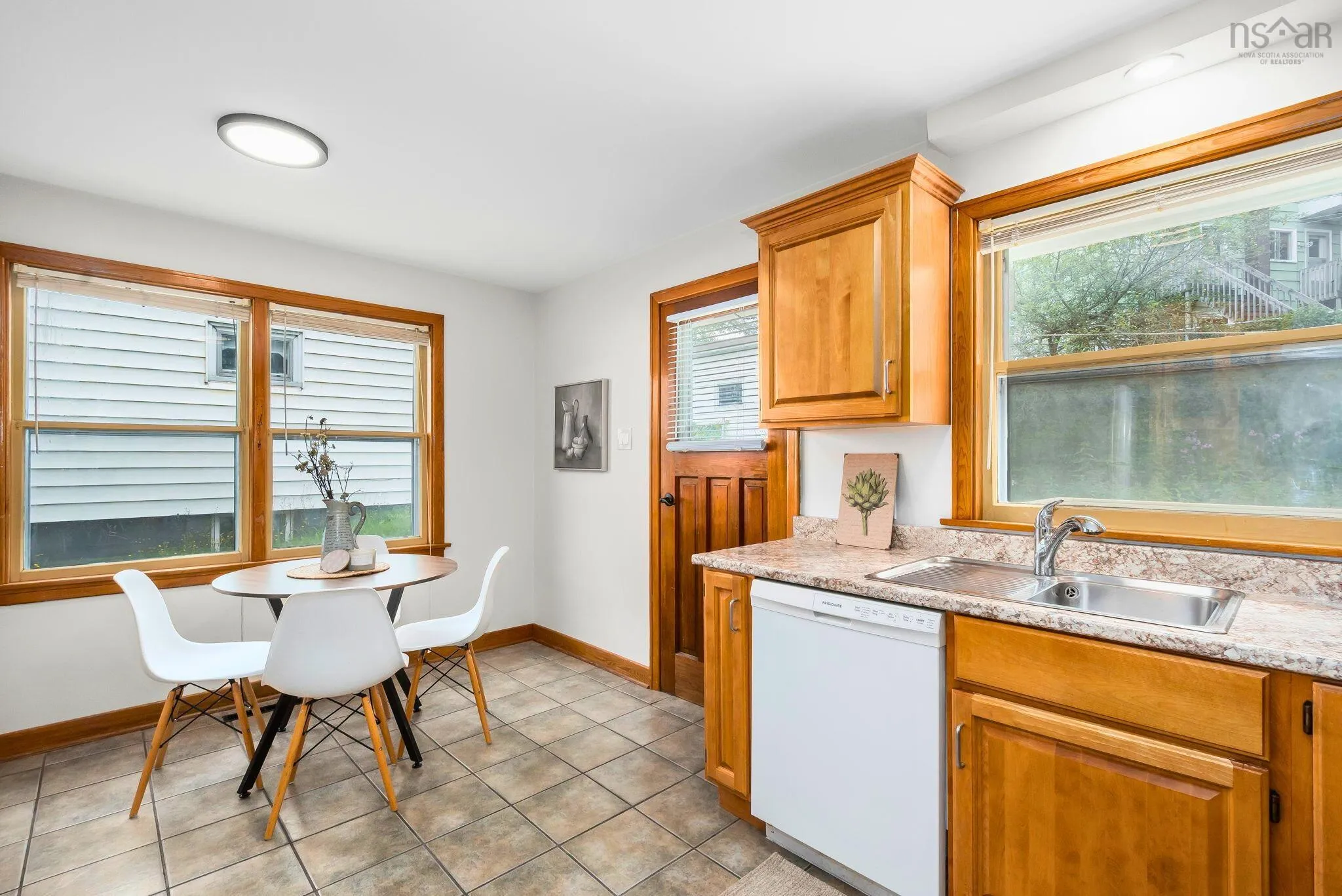 3790 Kencrest Avenue, Halifax, NS B3K 3L5, 4 Bedrooms Bedrooms, ,2 BathroomsBathrooms,Residential,For Sale,Kencrest,202522956