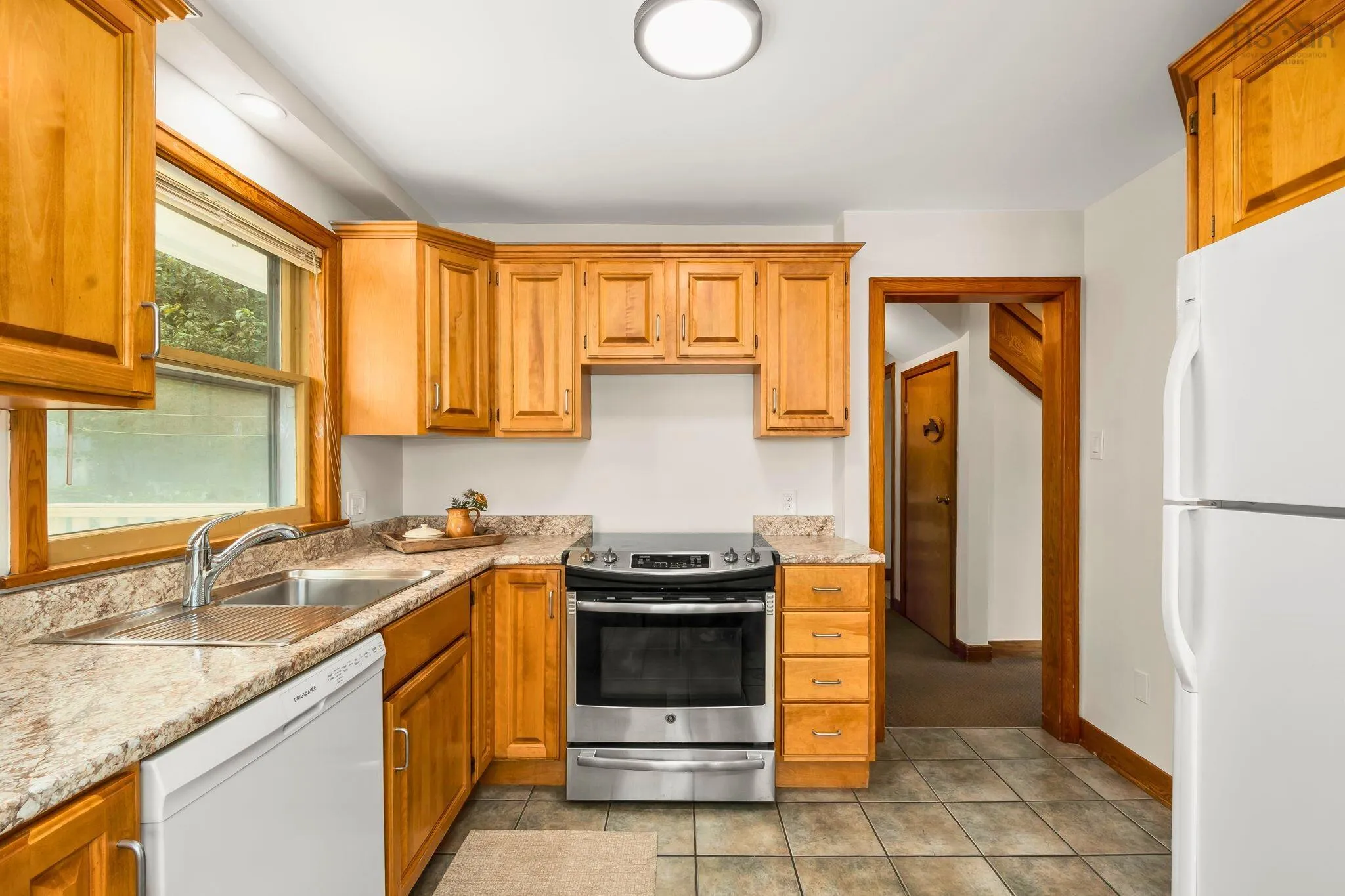3790 Kencrest Avenue, Halifax, NS B3K 3L5, 4 Bedrooms Bedrooms, ,2 BathroomsBathrooms,Residential,For Sale,Kencrest,202522956