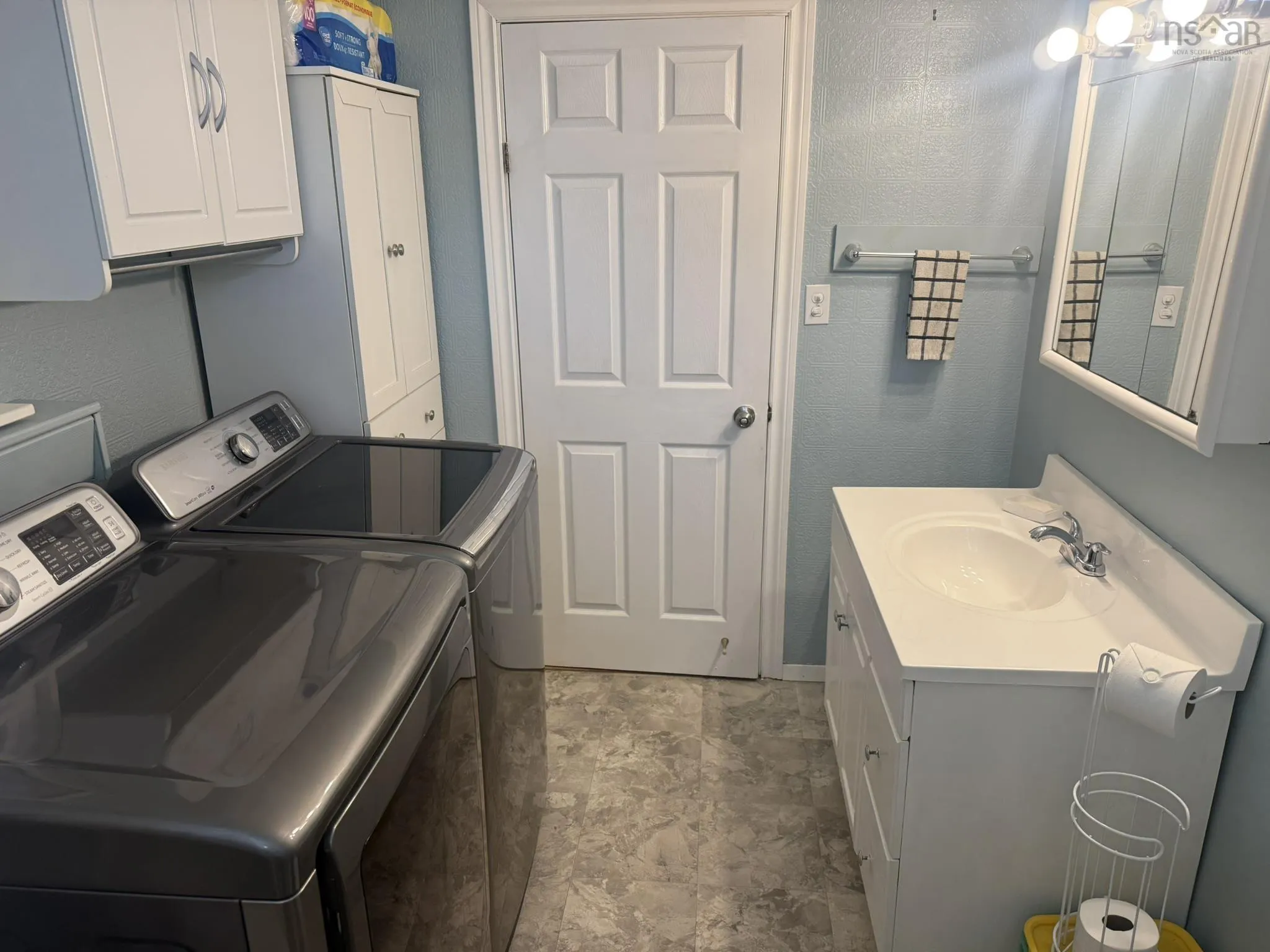 111 Grandview Avenue, Trenton Ns B0k 1x0, 4 Bedrooms Bedrooms, ,2 BathroomsBathrooms,Residential,For Sale,Grandview,202502786
