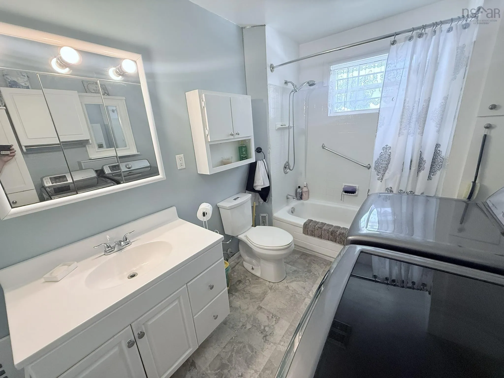 111 Grandview Avenue, Trenton Ns B0k 1x0, 4 Bedrooms Bedrooms, ,2 BathroomsBathrooms,Residential,For Sale,Grandview,202502786