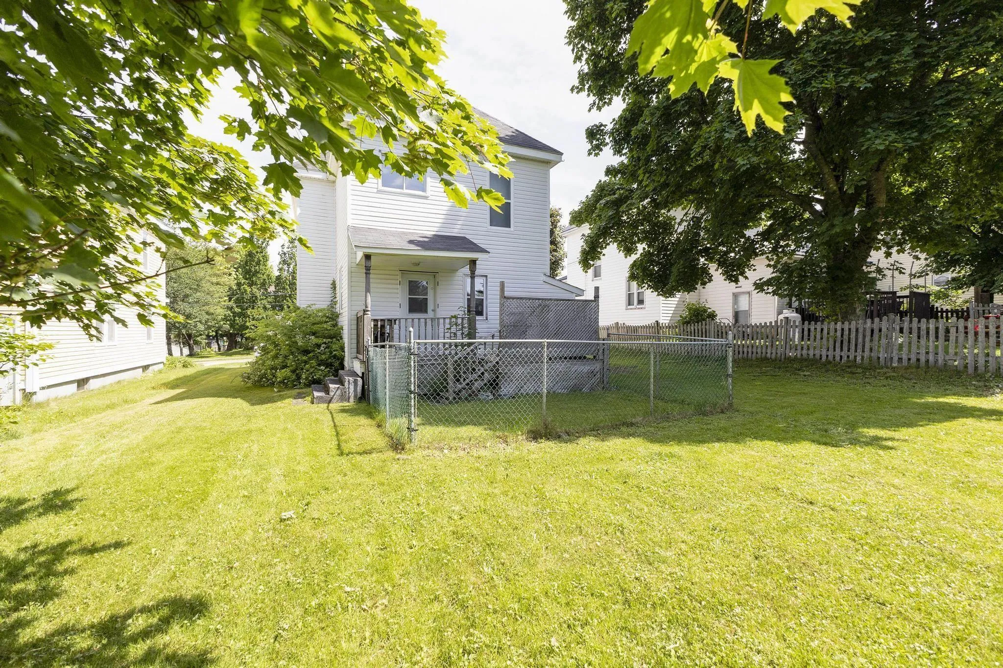 25 Jubilee Avenue, Stellarton, NS B0K 1S0, 3 Bedrooms Bedrooms, ,Residential Income,For Sale,Jubilee,202516059