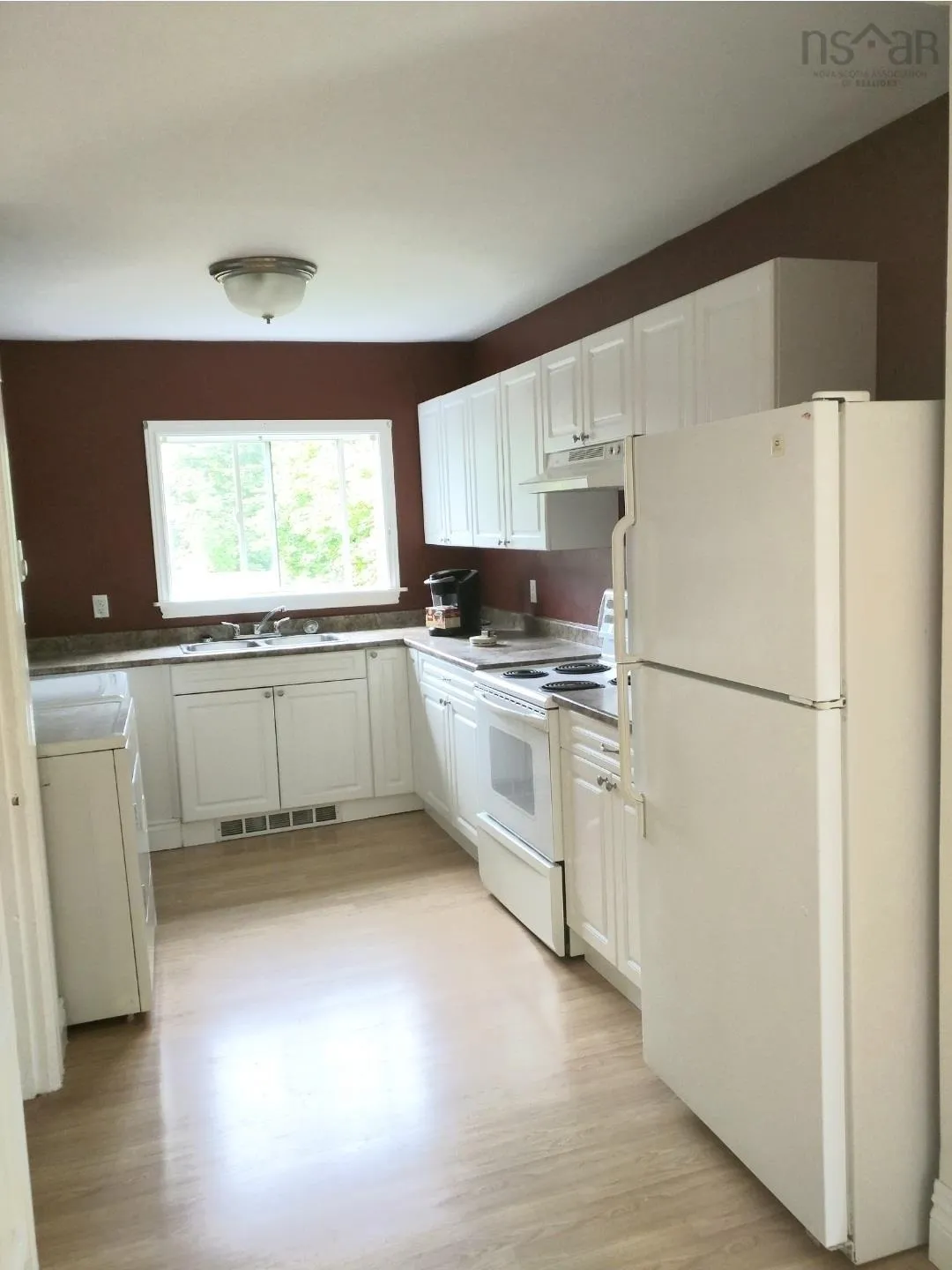 25 Jubilee Avenue, Stellarton, NS B0K 1S0, 3 Bedrooms Bedrooms, ,Residential Income,For Sale,Jubilee,202516059