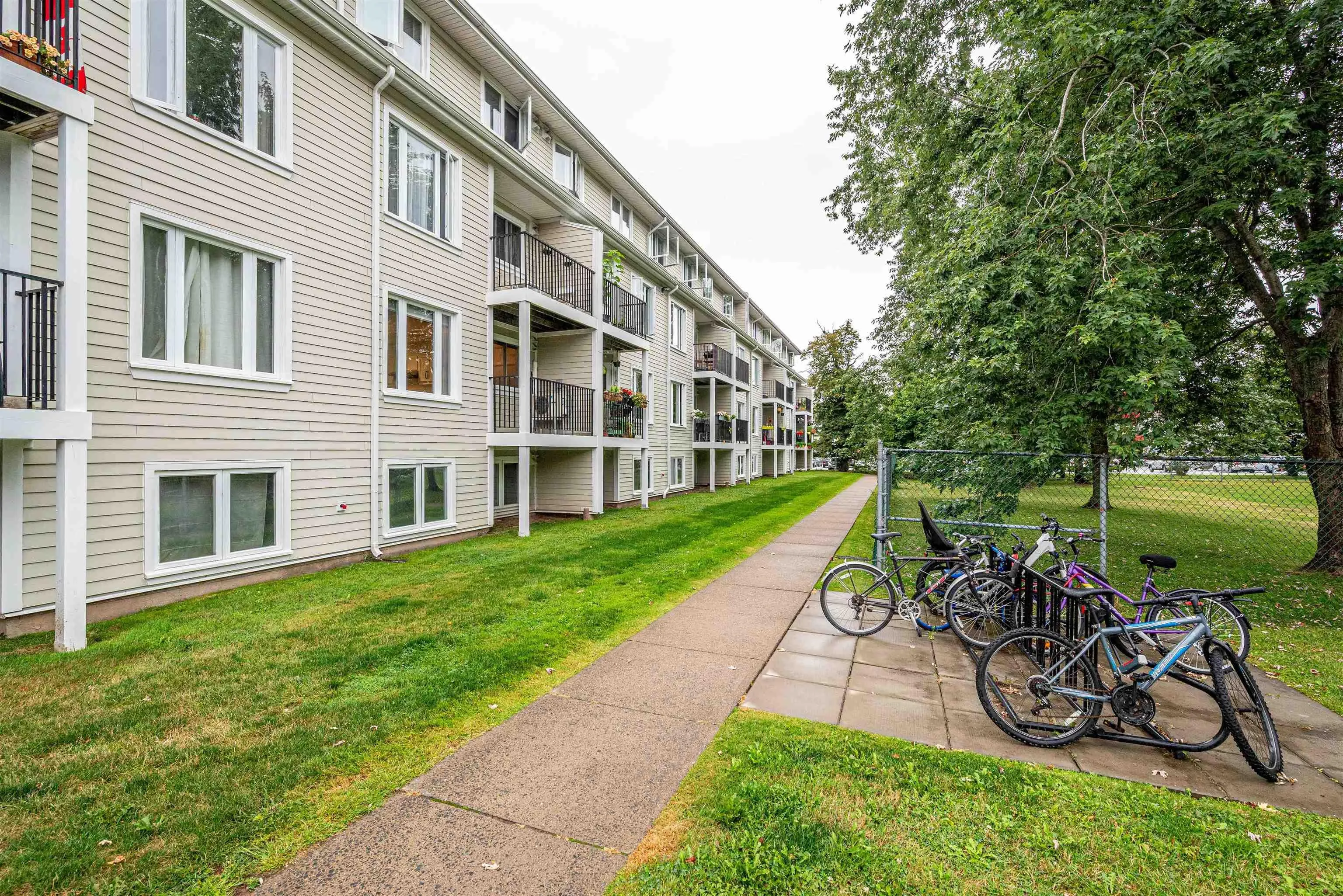 227-2070 Quingate Place, Halifax, NS B3L 4S1, 2 Bedrooms Bedrooms, ,2 BathroomsBathrooms,Residential,For Sale,Quingate,202522111
