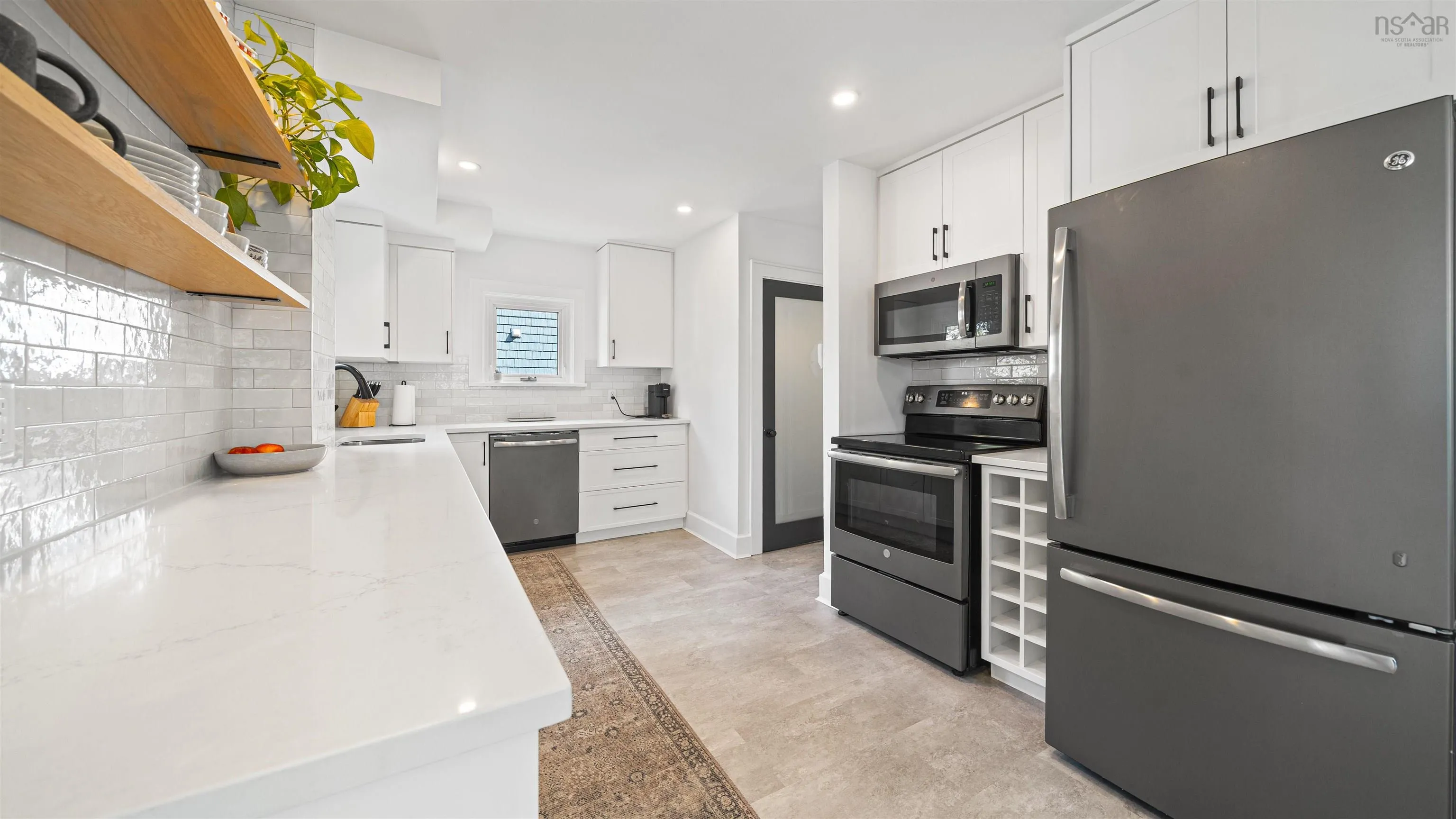 5879 Cabot Street, Halifax, NS B3K 2K2, 3 Bedrooms Bedrooms, ,1 BathroomBathrooms,Residential,For Sale,Cabot,202525462