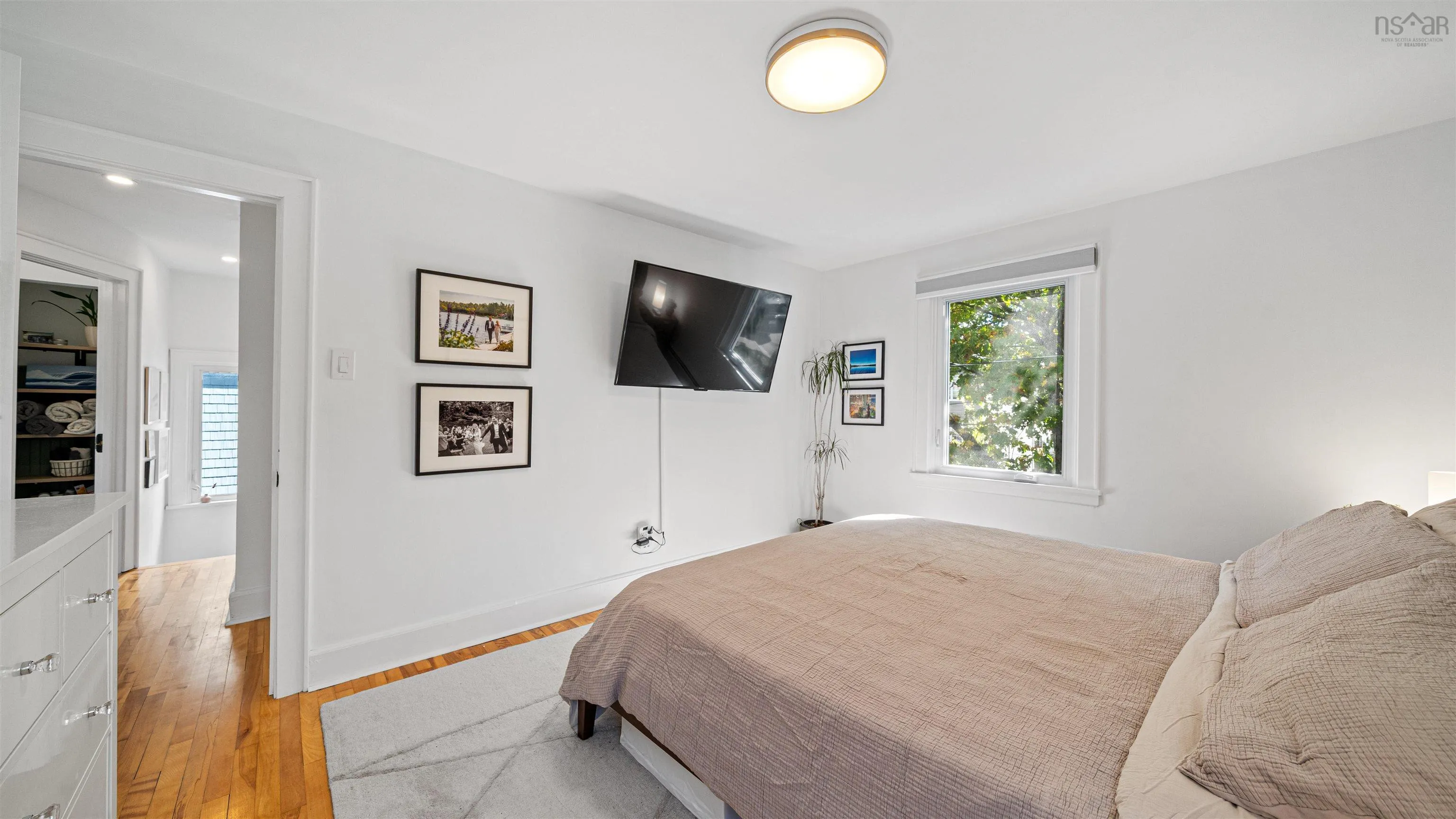 5879 Cabot Street, Halifax, NS B3K 2K2, 3 Bedrooms Bedrooms, ,1 BathroomBathrooms,Residential,For Sale,Cabot,202525462
