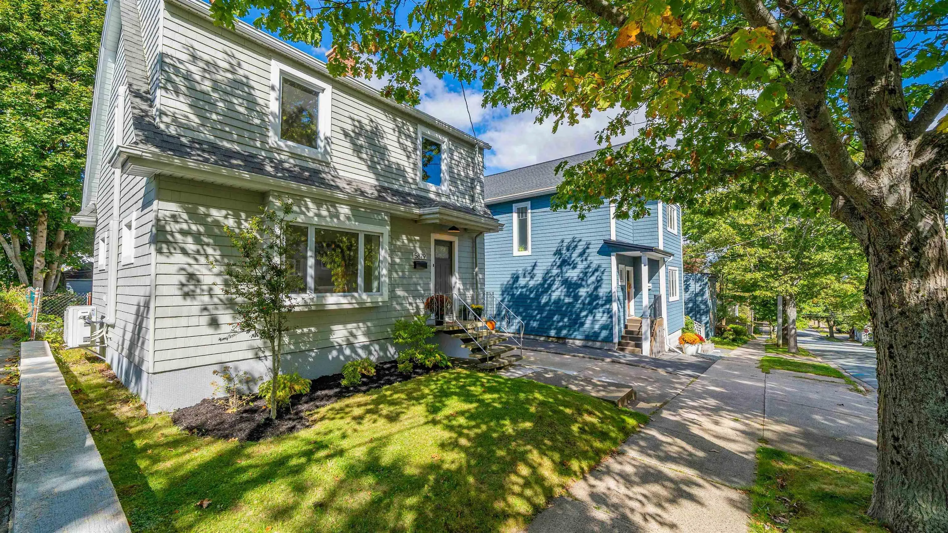5879 Cabot Street, Halifax, NS B3K 2K2, 3 Bedrooms Bedrooms, ,1 BathroomBathrooms,Residential,For Sale,Cabot,202525462