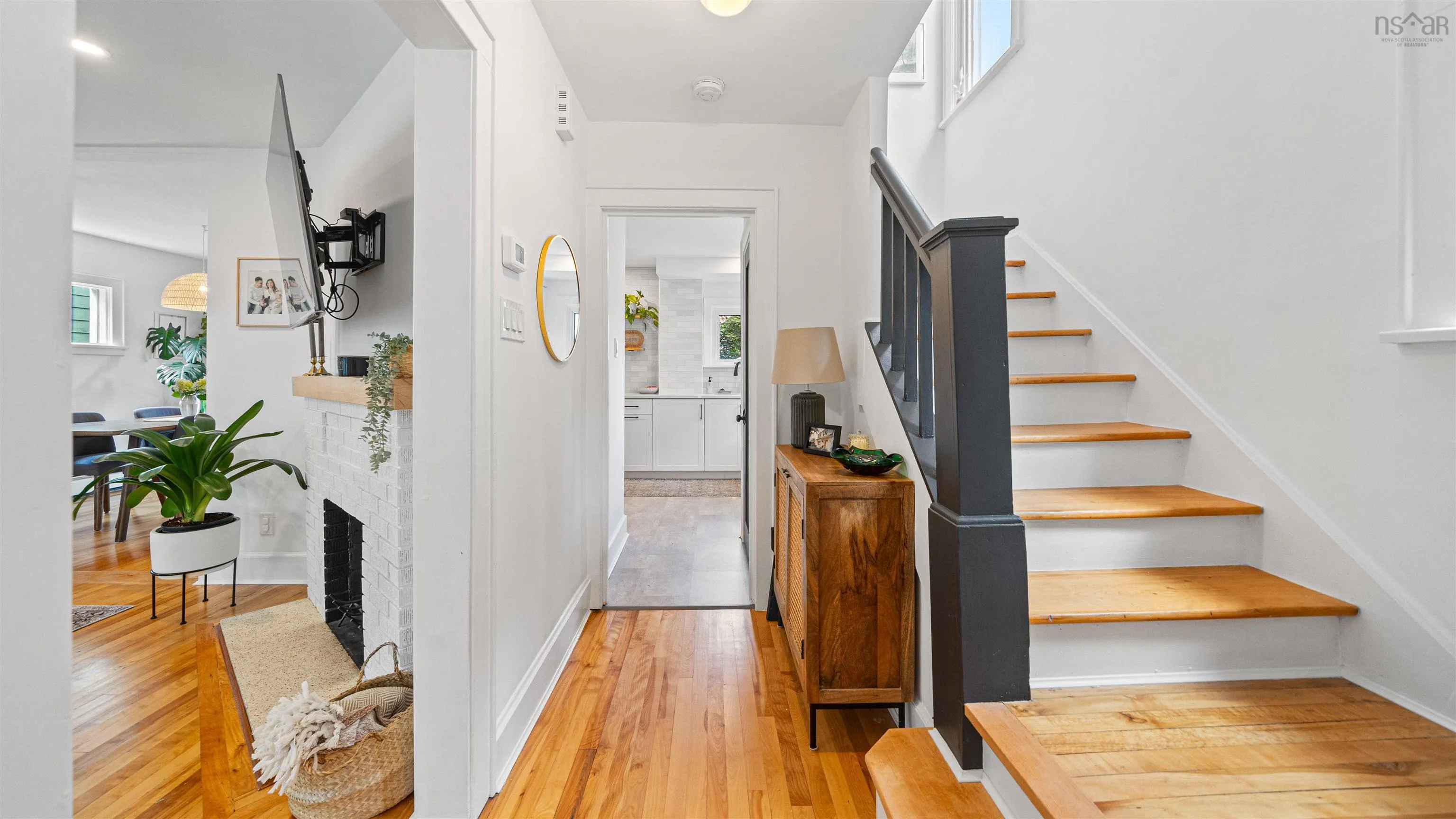 5879 Cabot Street, Halifax, NS B3K 2K2, 3 Bedrooms Bedrooms, ,1 BathroomBathrooms,Residential,For Sale,Cabot,202525462